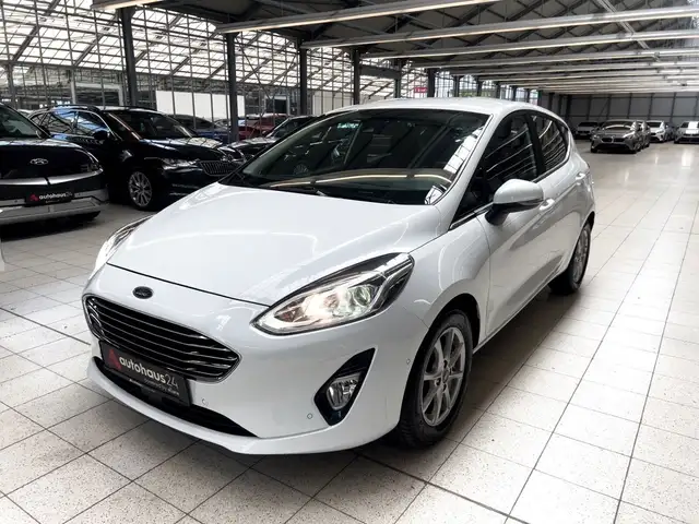 Ford Fiesta view 3
