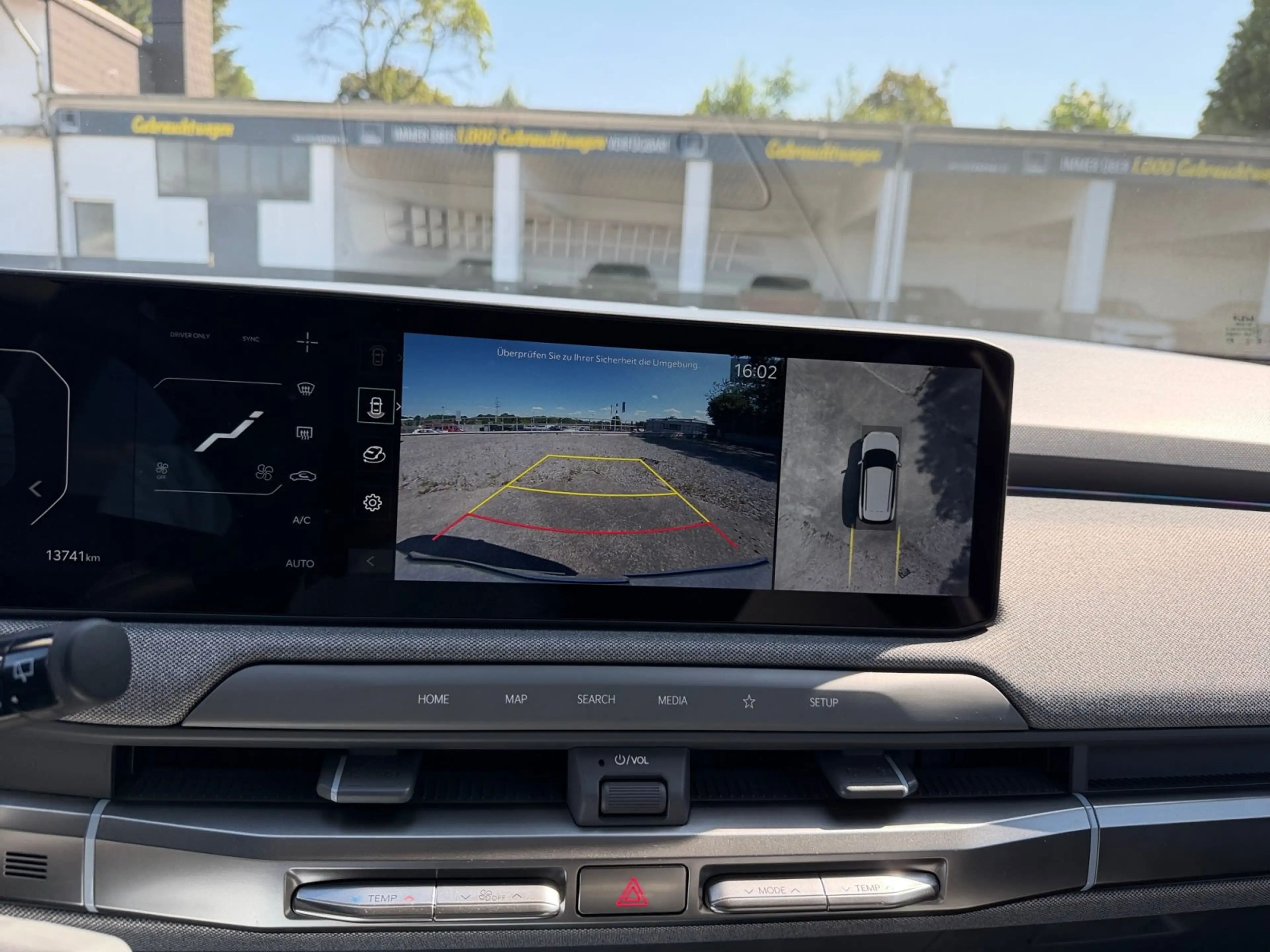 Kia EV3 81,4kWh Air +September+MY26+Kamera+ACC+SHZ+WP — photo 17