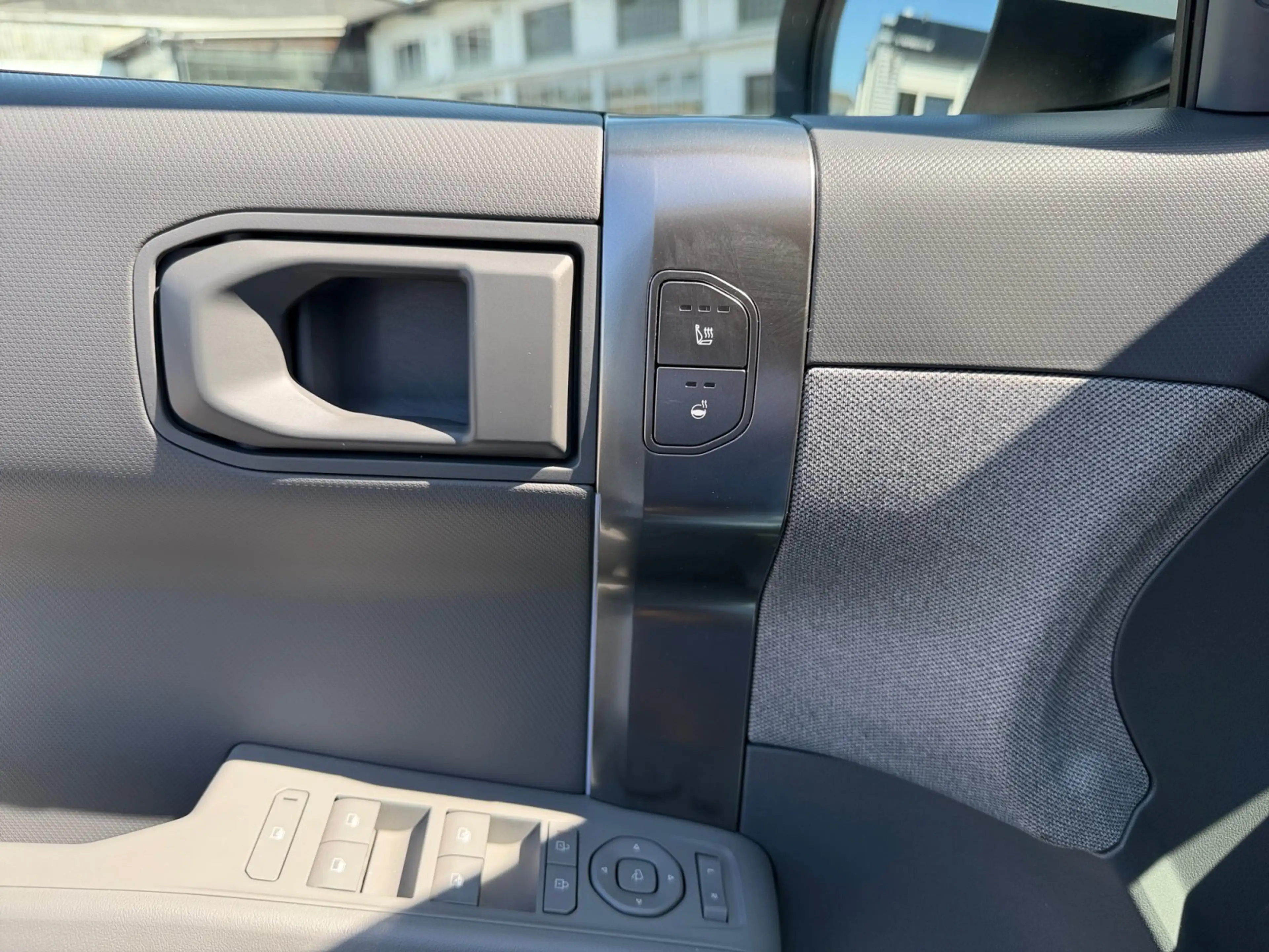 Kia EV3 81,4kWh Air +September+MY26+Kamera+ACC+SHZ+WP — photo 20