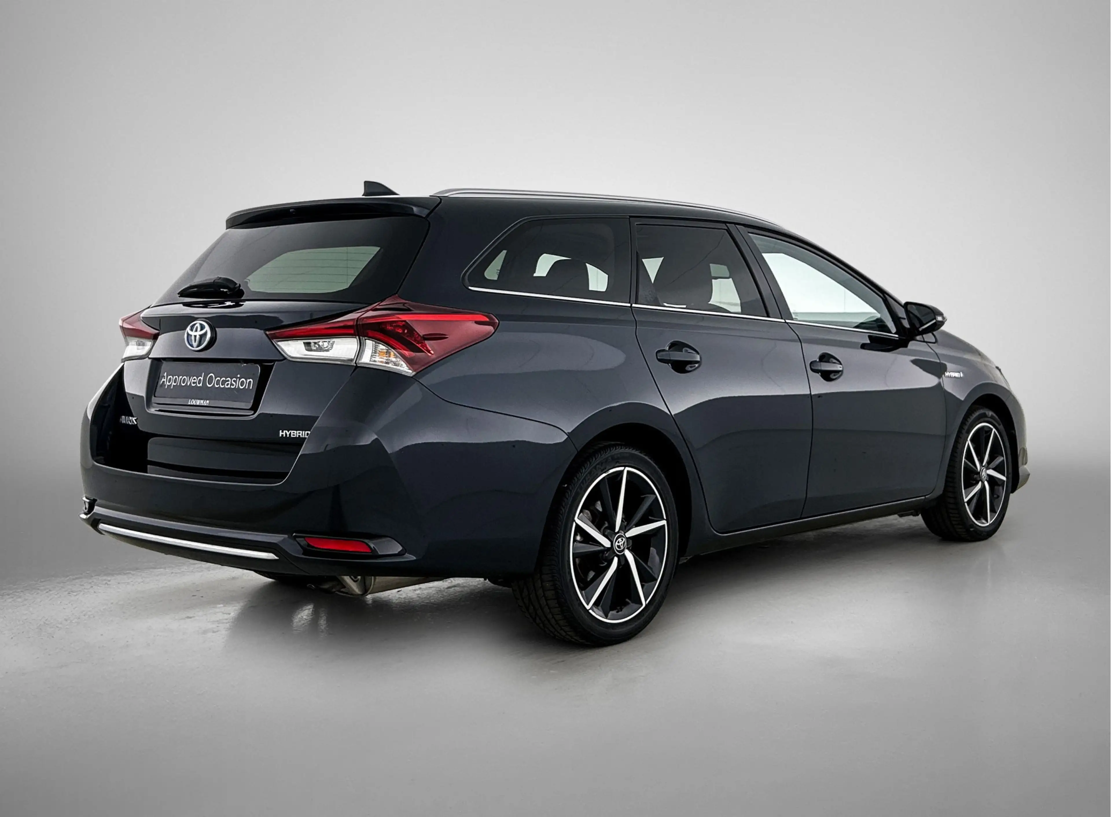 Toyota Auris Touring Sports 1.8 Hybrid Dynamic Ultimate | Panor — photo 2