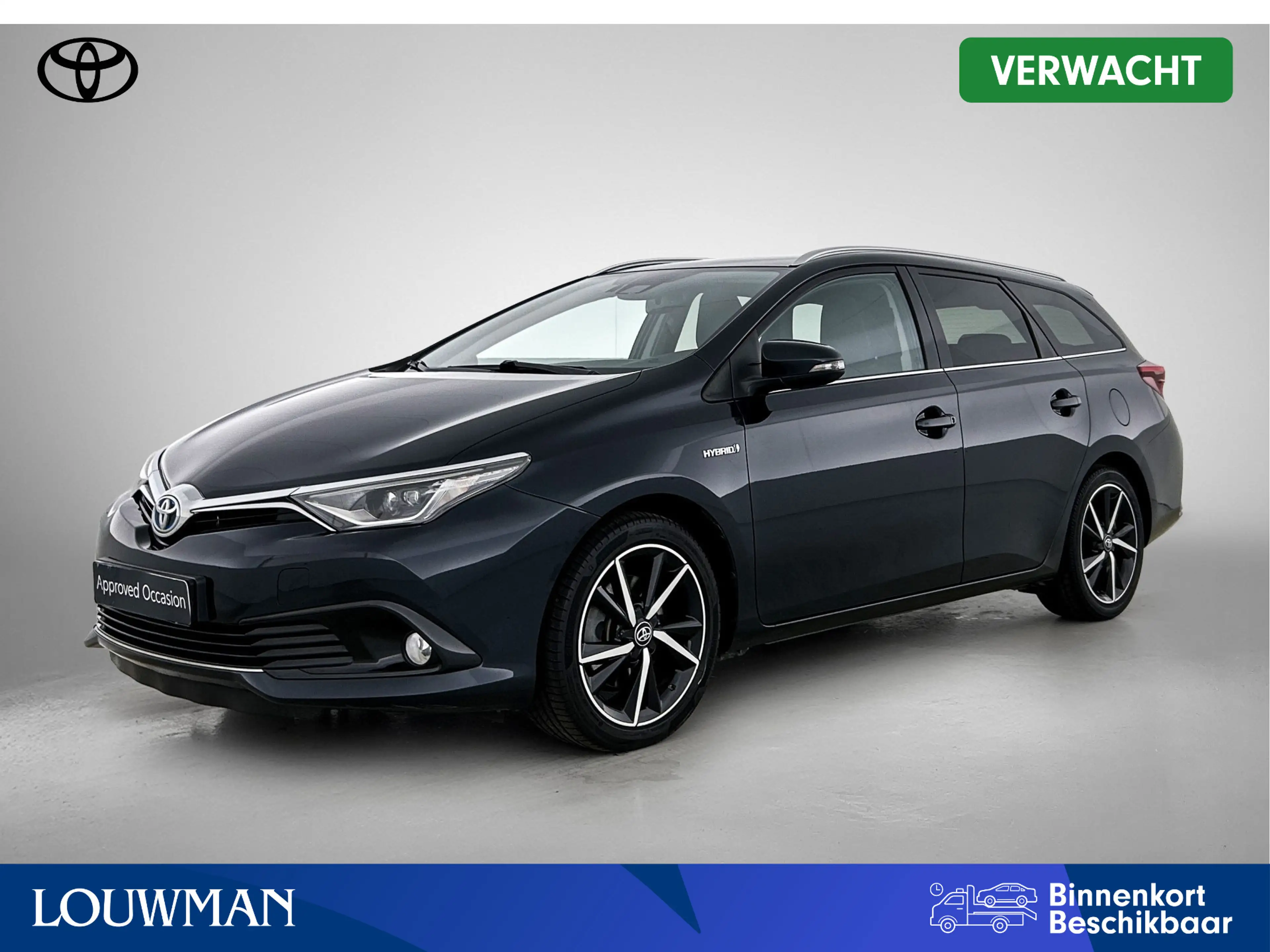 Toyota Auris Touring Sports 1.8 Hybrid Dynamic Ultimate | Panor