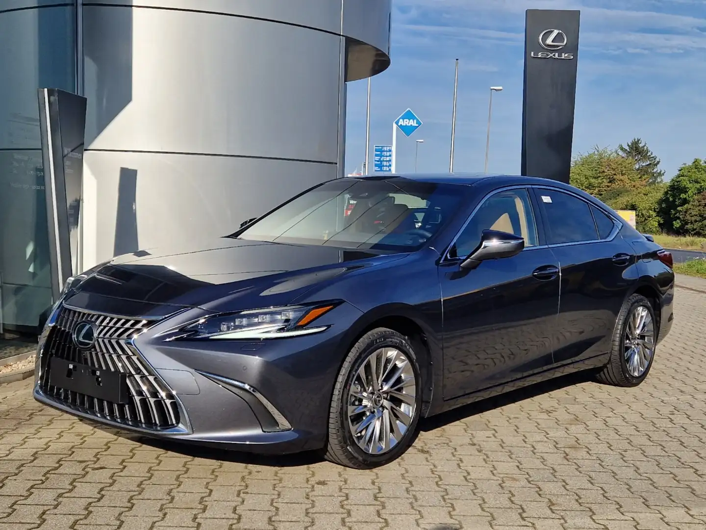 Lexus ES 300 h Luxury Line HUD, LED, Navi, Schiebedach Gri - 2