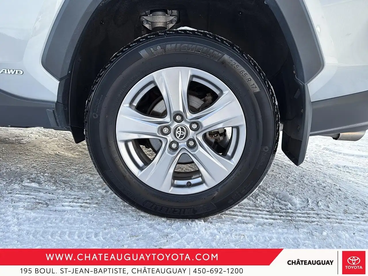 Toyota RAV 4 снимка Toyota RAV 4