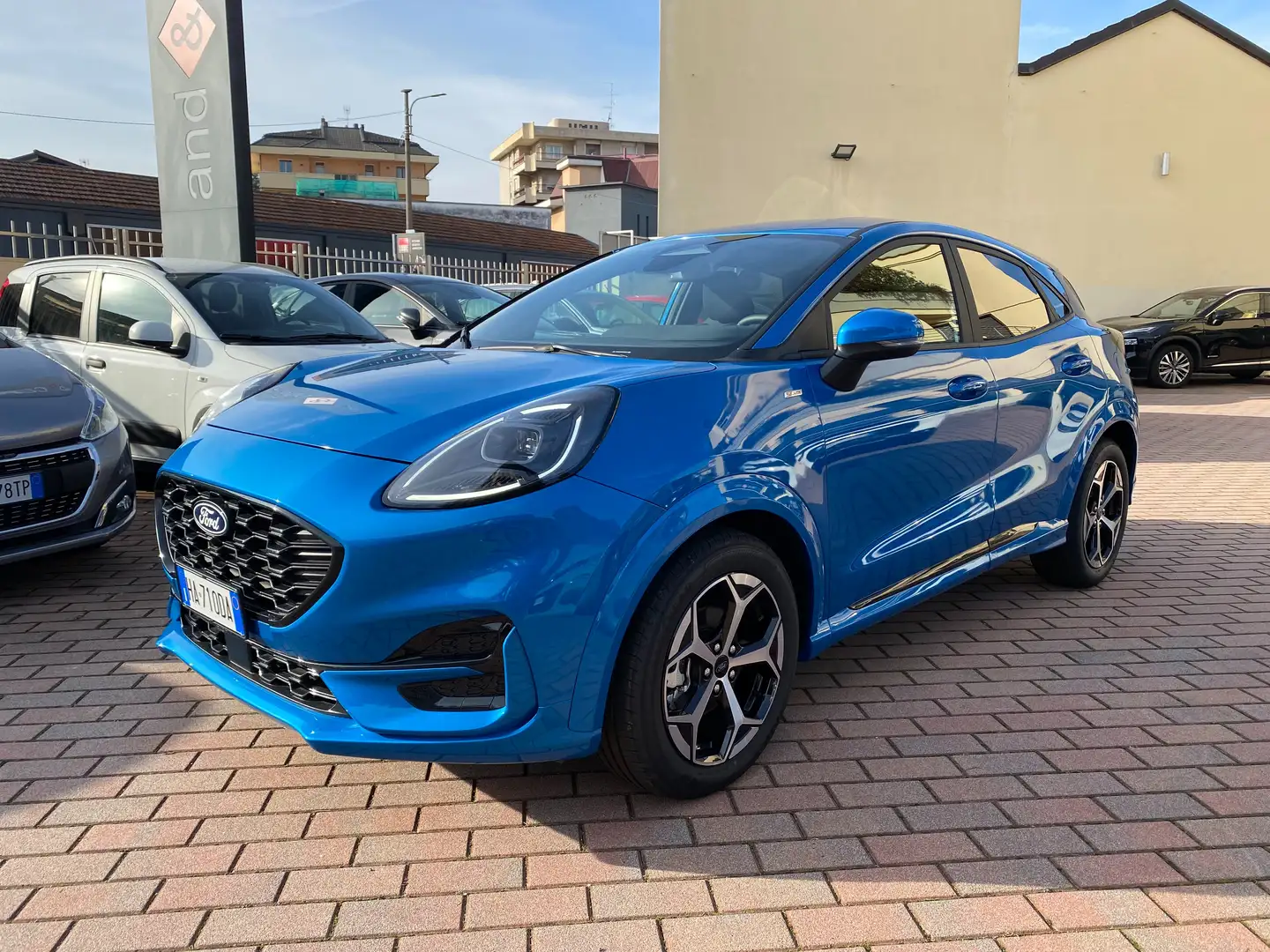 Ford Puma Puma II 2024 1.0 ecoboost h ST-Line 125cv auto Blau - 1