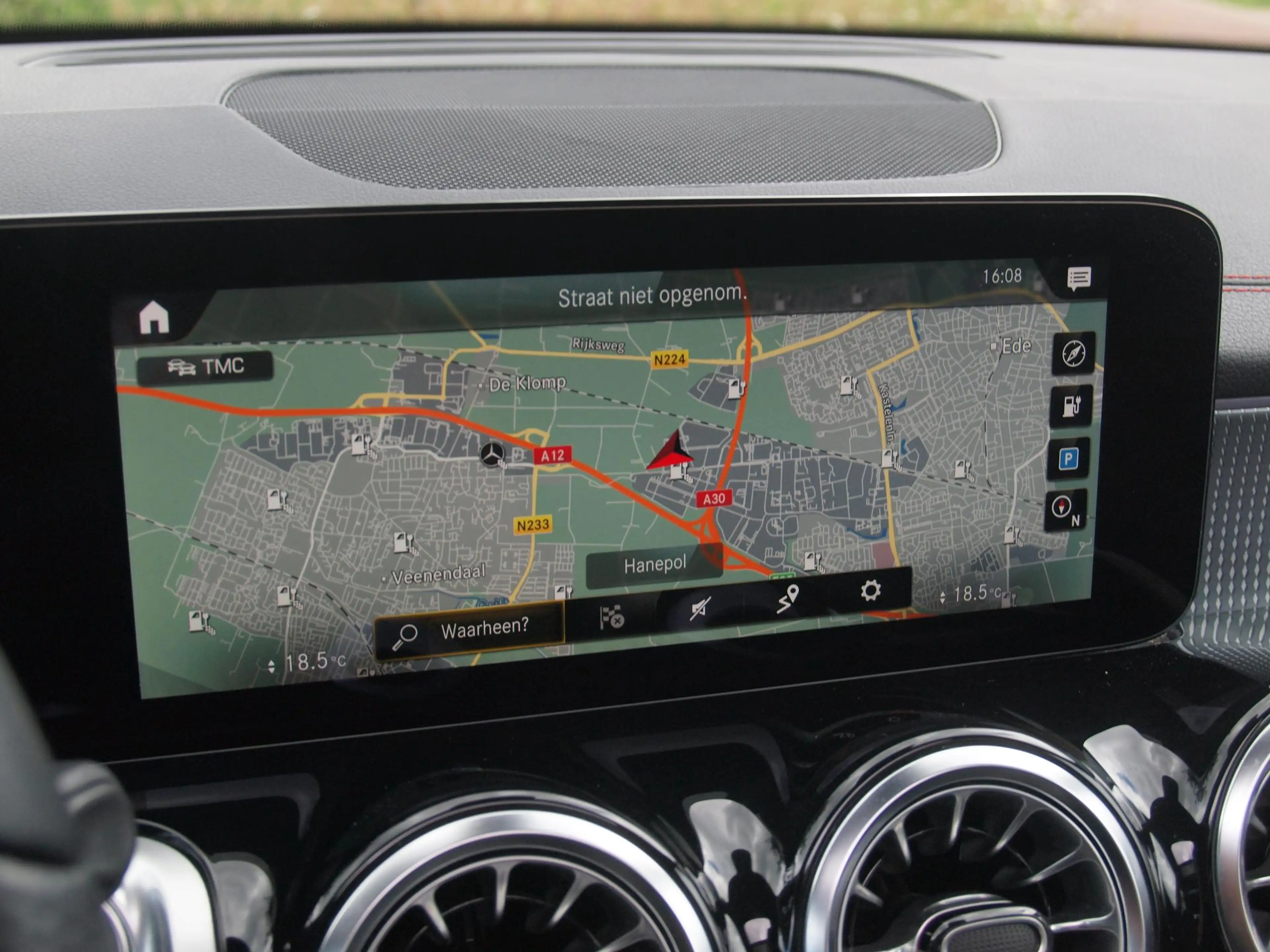 Mercedes-Benz EQB 250 AMG Line 7 Persoons 67 kWh | SOH 94% | Panoramadak — photo 21