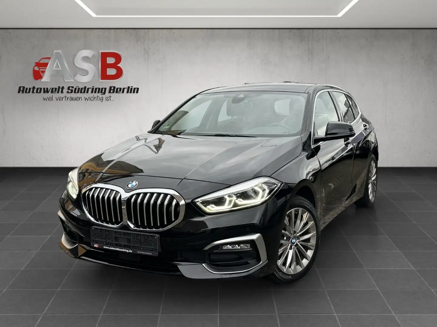 BMW 120 d Luxury Line Automatik*Klimaautomatik*LED Schwarz - 1