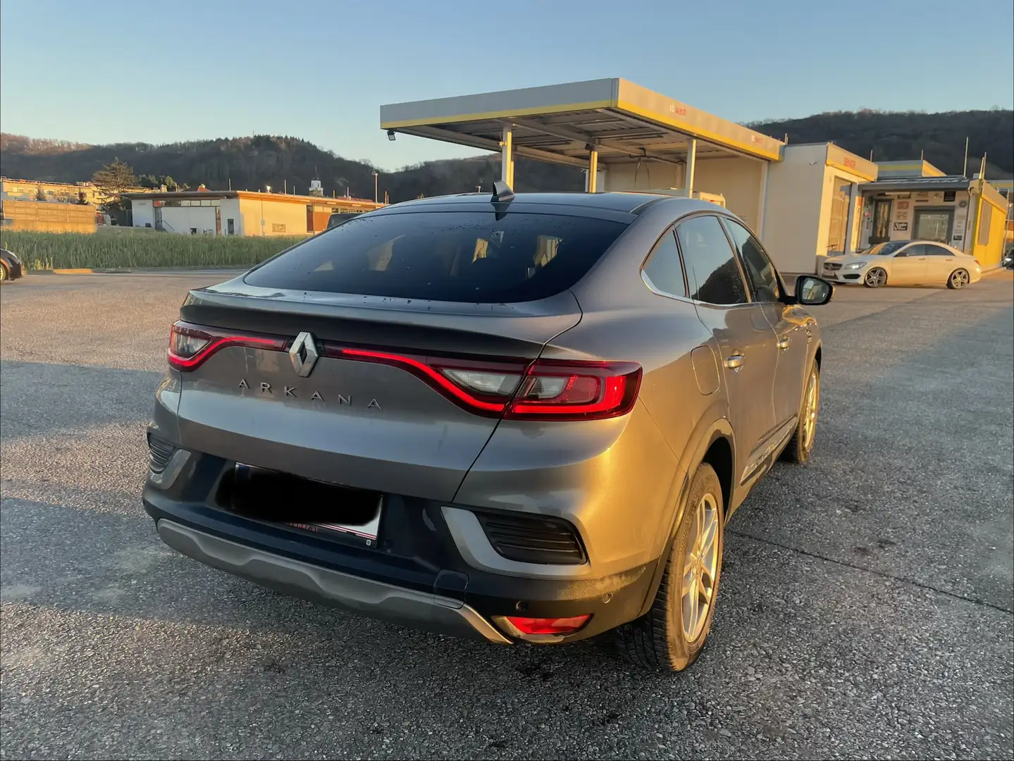 Renault Arkana Arkana TCe 140 EDC PF Intens Aut. Intens Grau - 2