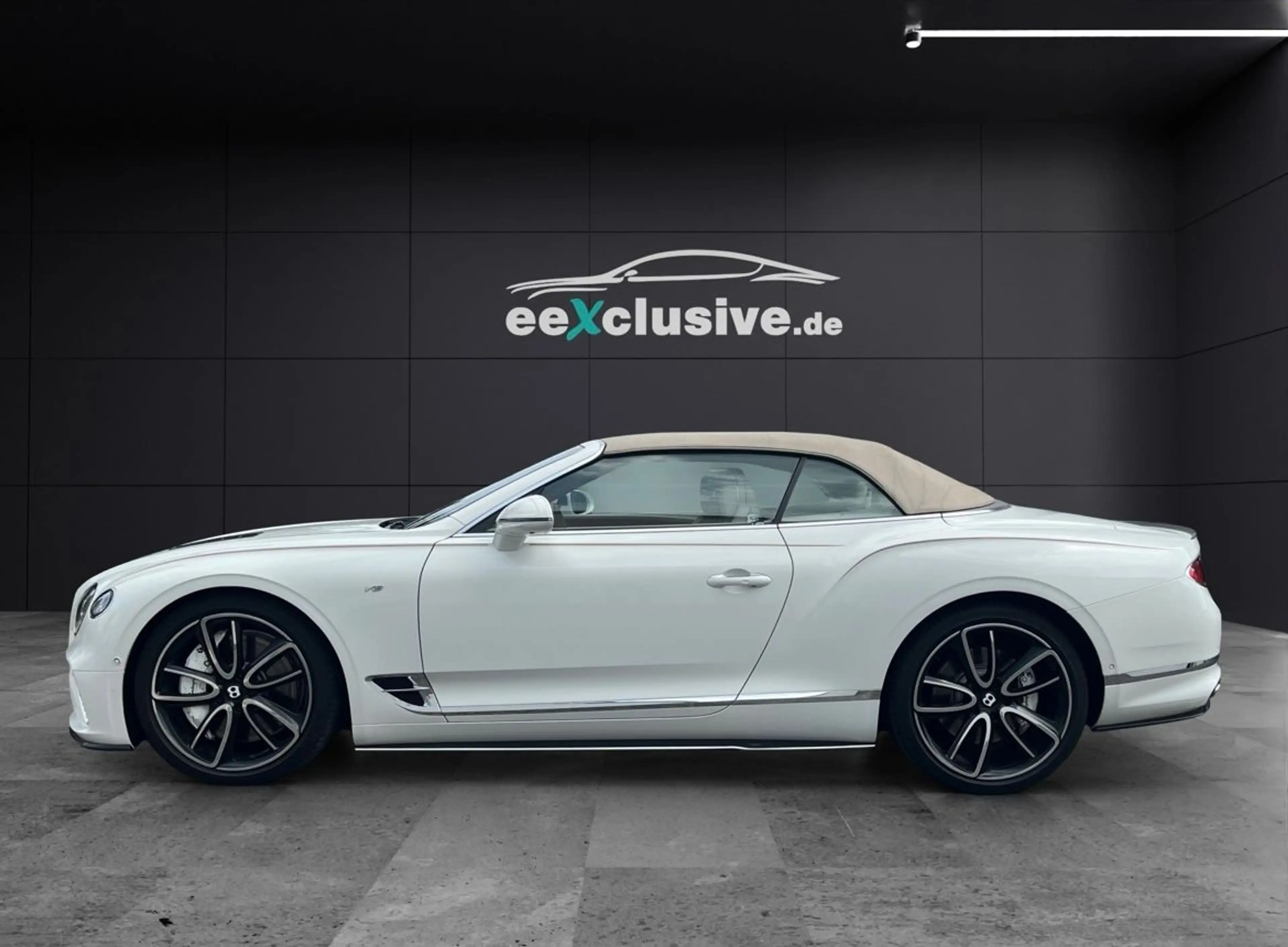 Bentley Continental GTC V8 22" Carbon Paket Sonderleder — photo 13