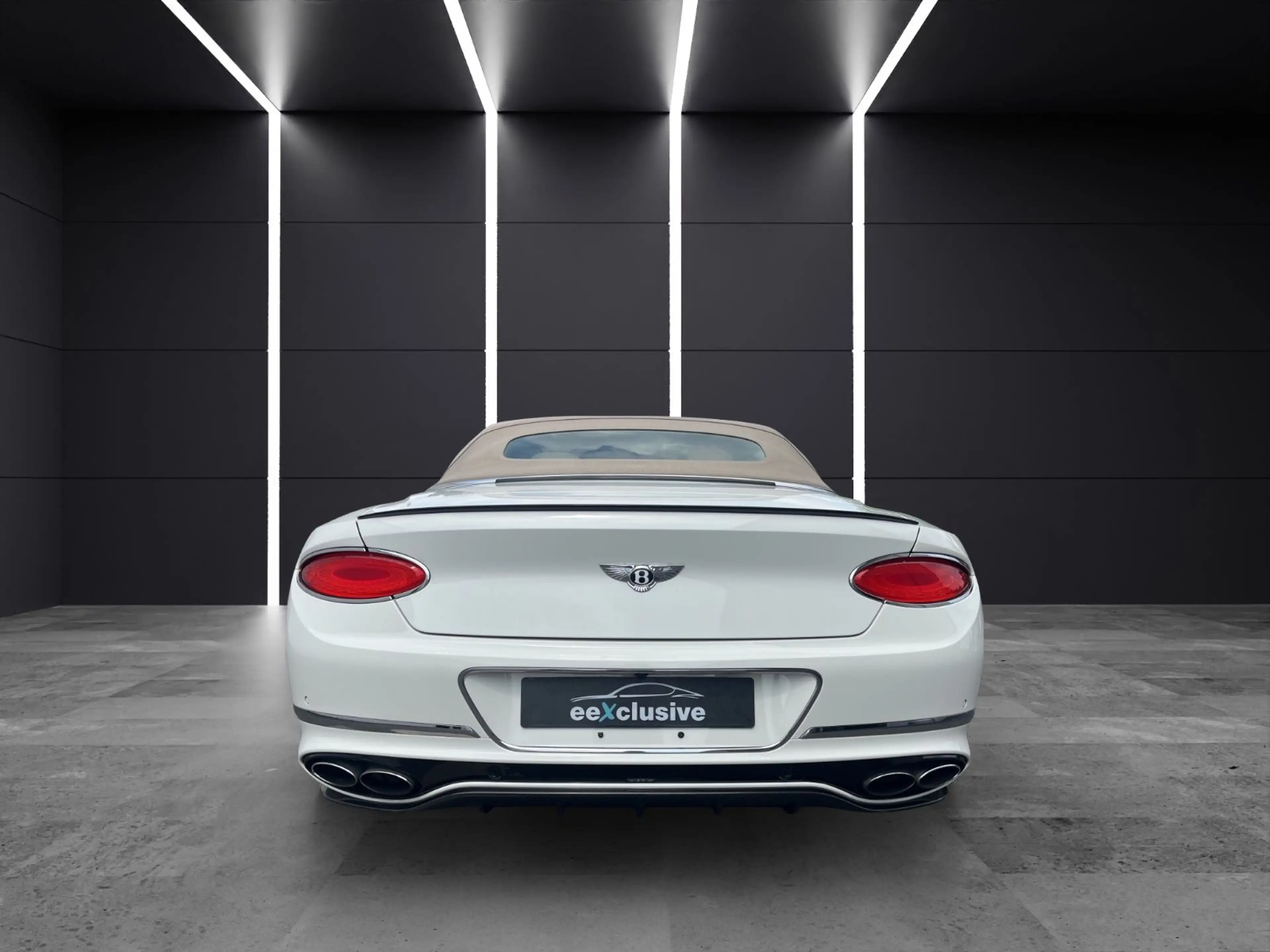Bentley Continental GTC V8 22" Carbon Paket Sonderleder — photo 16
