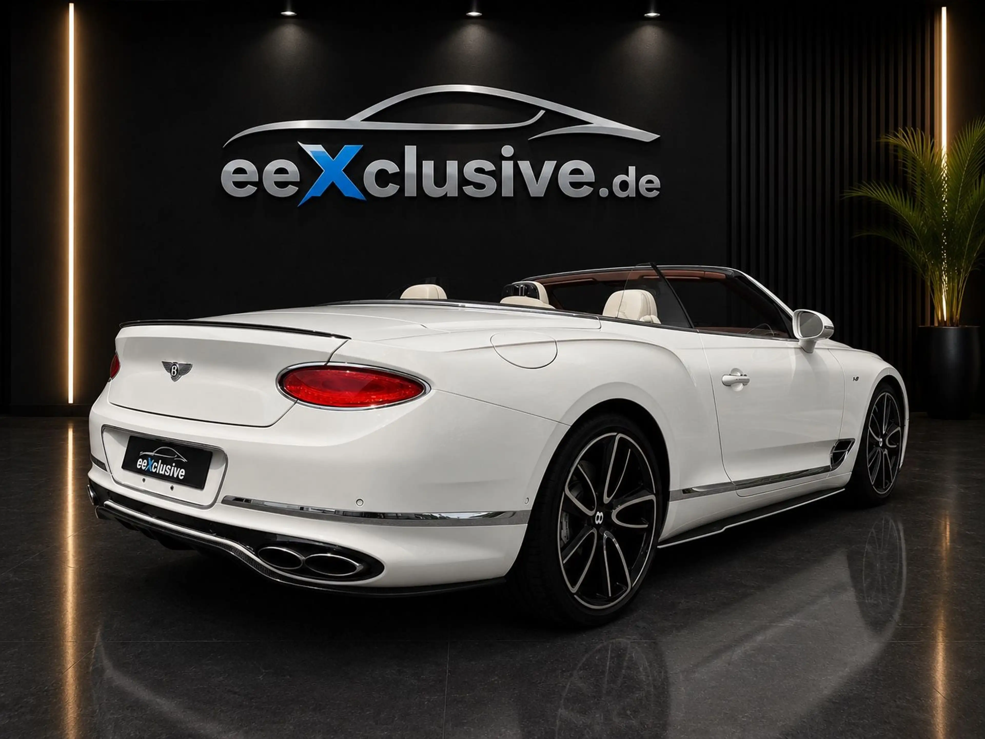 Bentley Continental GTC V8 22" Carbon Paket Sonderleder — photo 3
