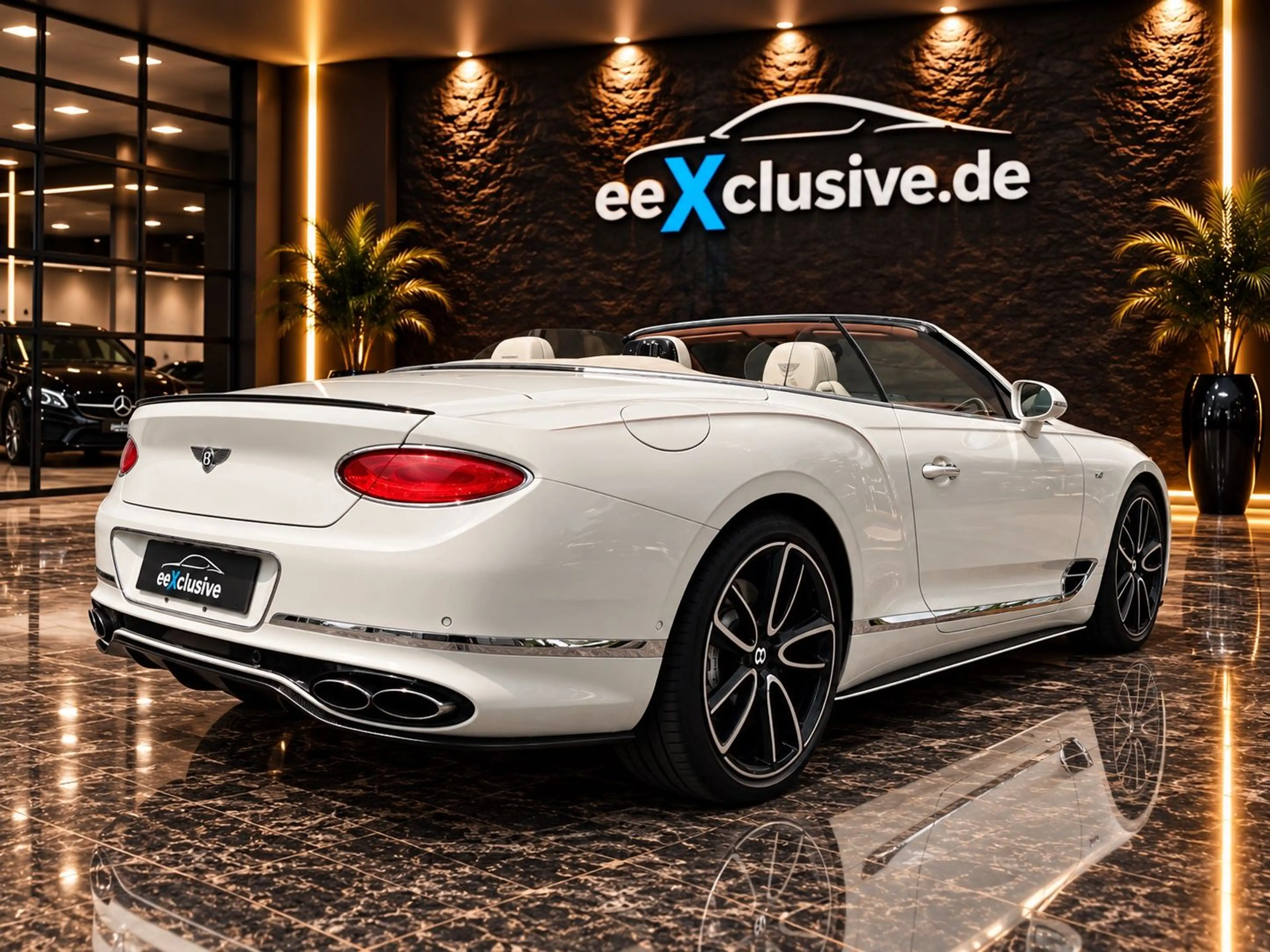 Bentley Continental GTC V8 22" Carbon Paket Sonderleder — photo 14