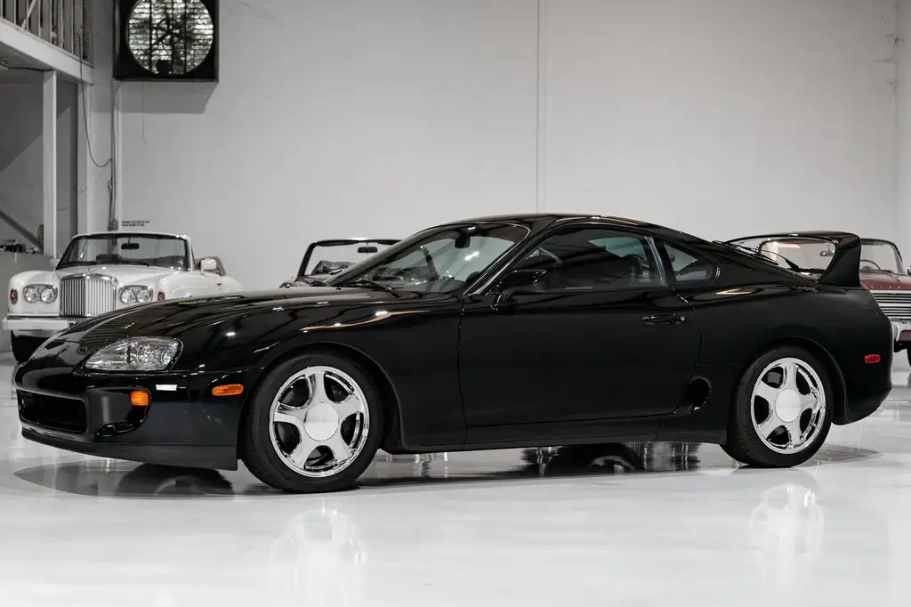 Toyota Supra 1994 из Европы — купить под ключ