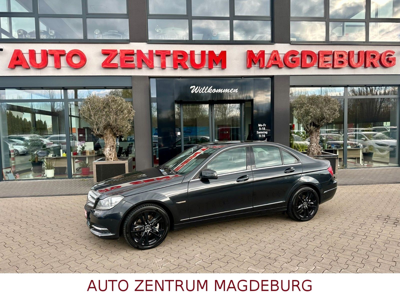 Mercedes-Benz C 250 C250 Lim. *AVANTGARDE*4MATIC*AUTOMA*XENON*TEMPO*