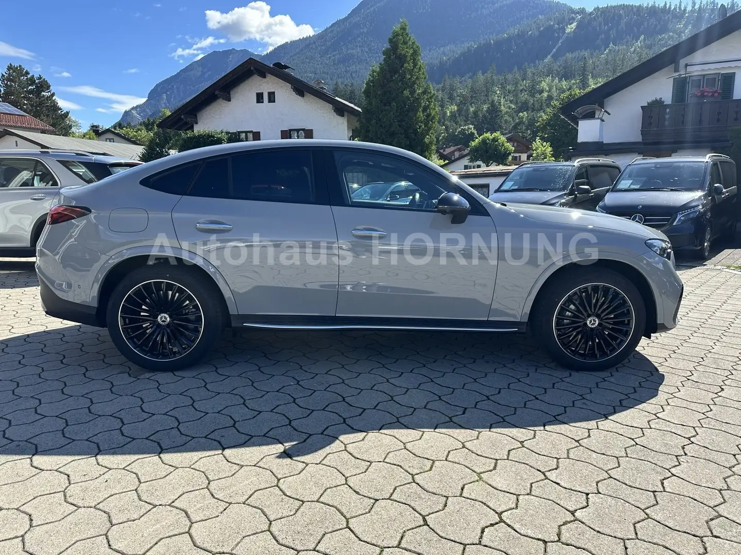 Mercedes-Benz GLC 450 GLC 450d 4M Coupé AMG NGHT 360° PANO STH AHK AIR Gris - 2