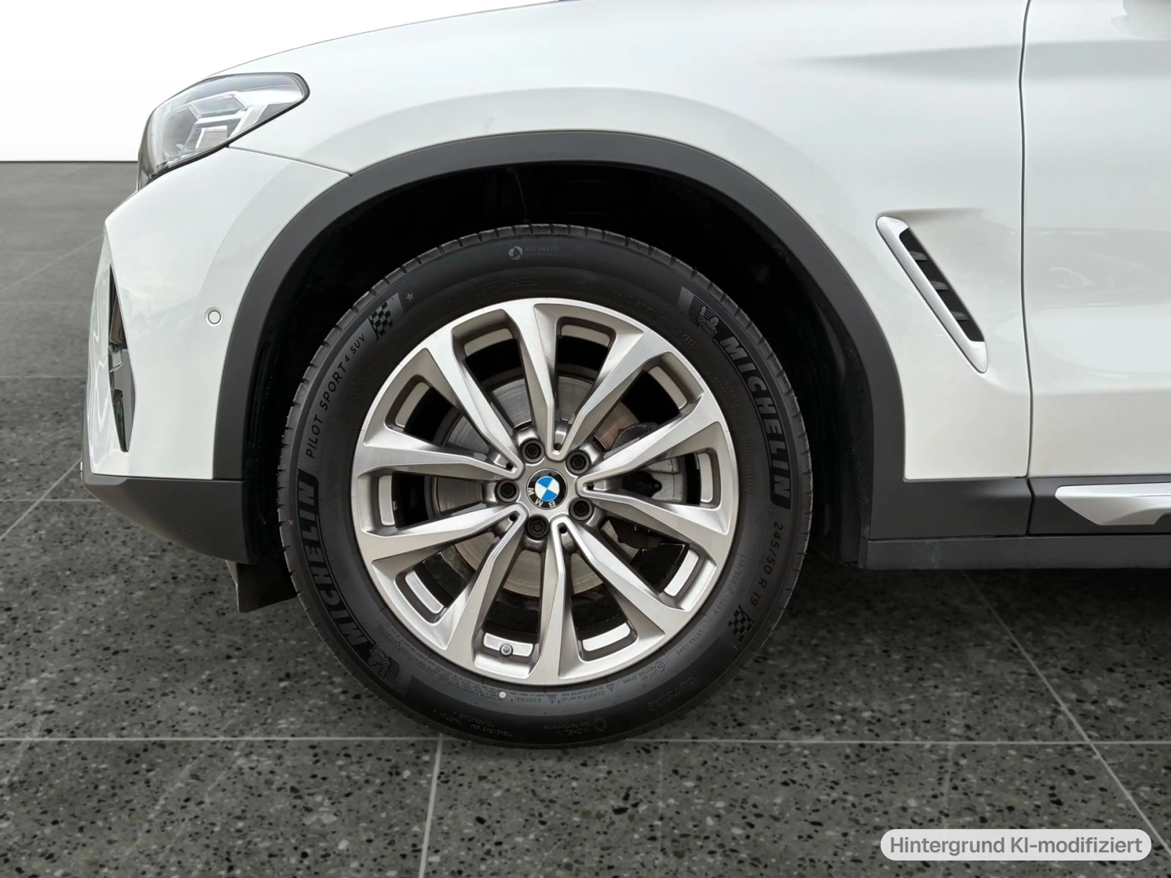 BMW X3 xDrive20i AT — photo 7