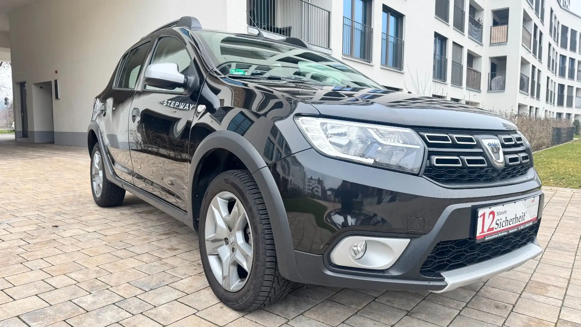 Dacia Sandero II Stepway Prestige, Kamera, Klimaautom. Schwarz - 1