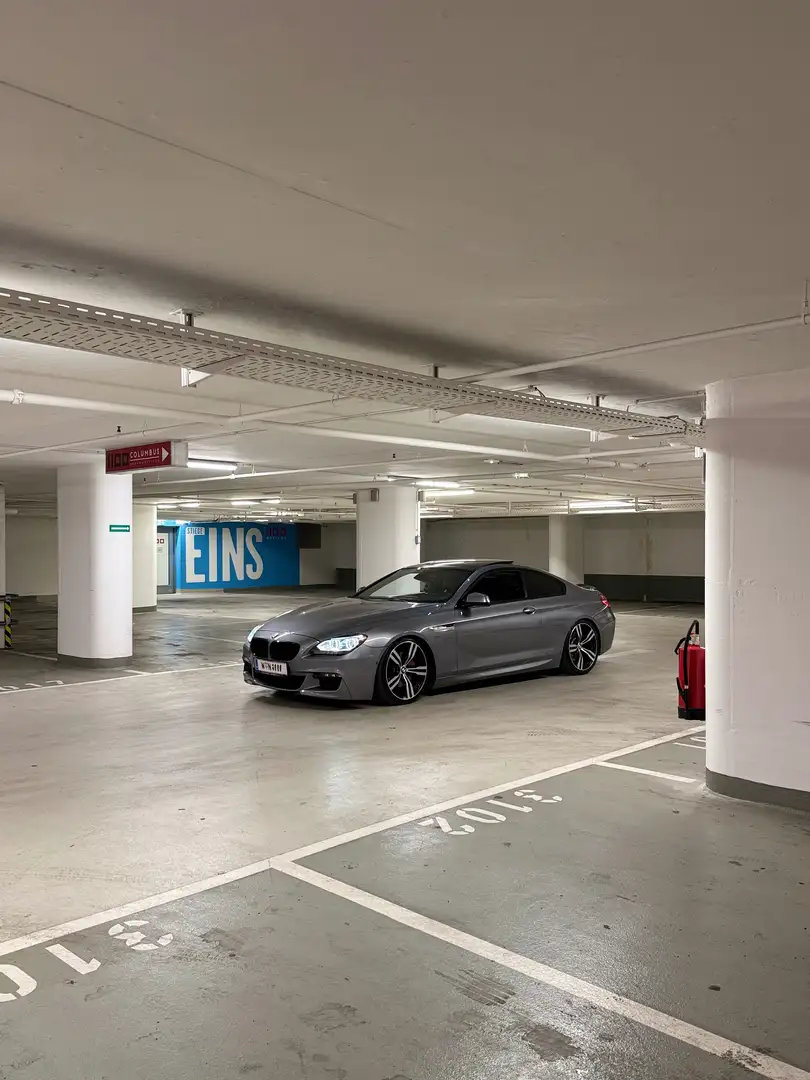 BMW 640 640d Coupé Aut. Grau - 2