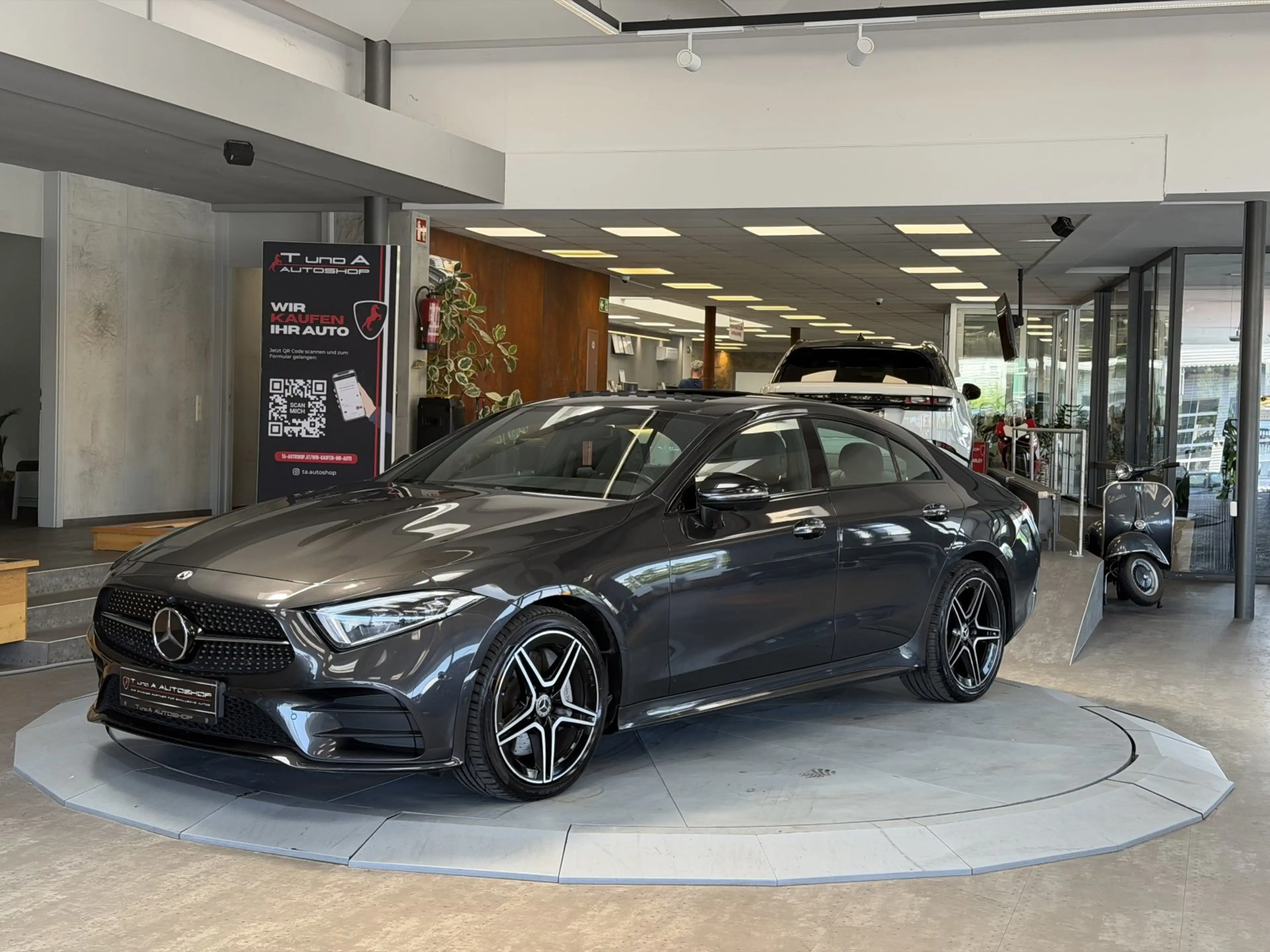 Mercedes-Benz CLS 350 d 4Matic *Schiebedach*Ambiente*360*AHK