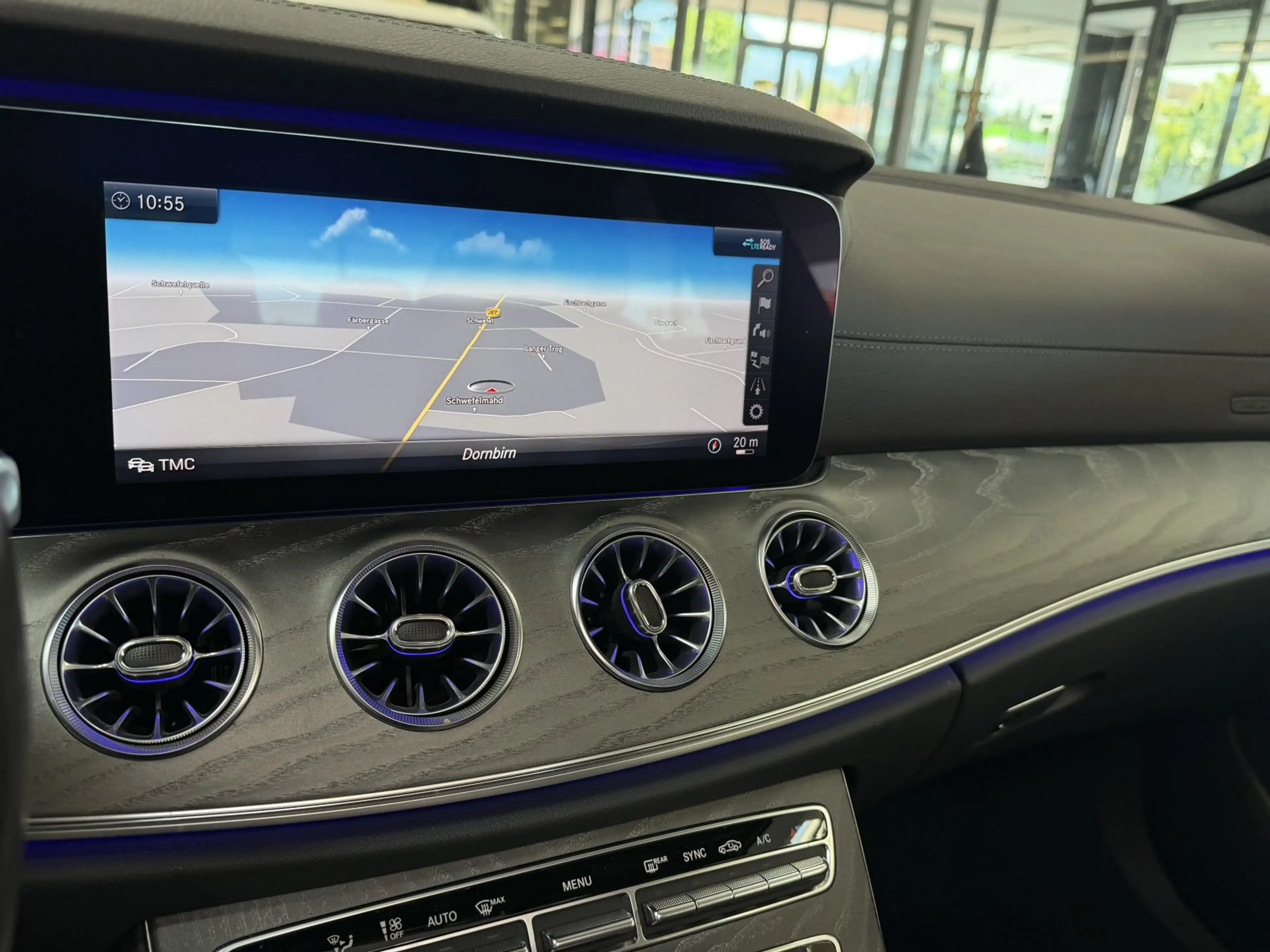 Mercedes-Benz CLS 350 d 4Matic *Schiebedach*Ambiente*360*AHK — photo 14