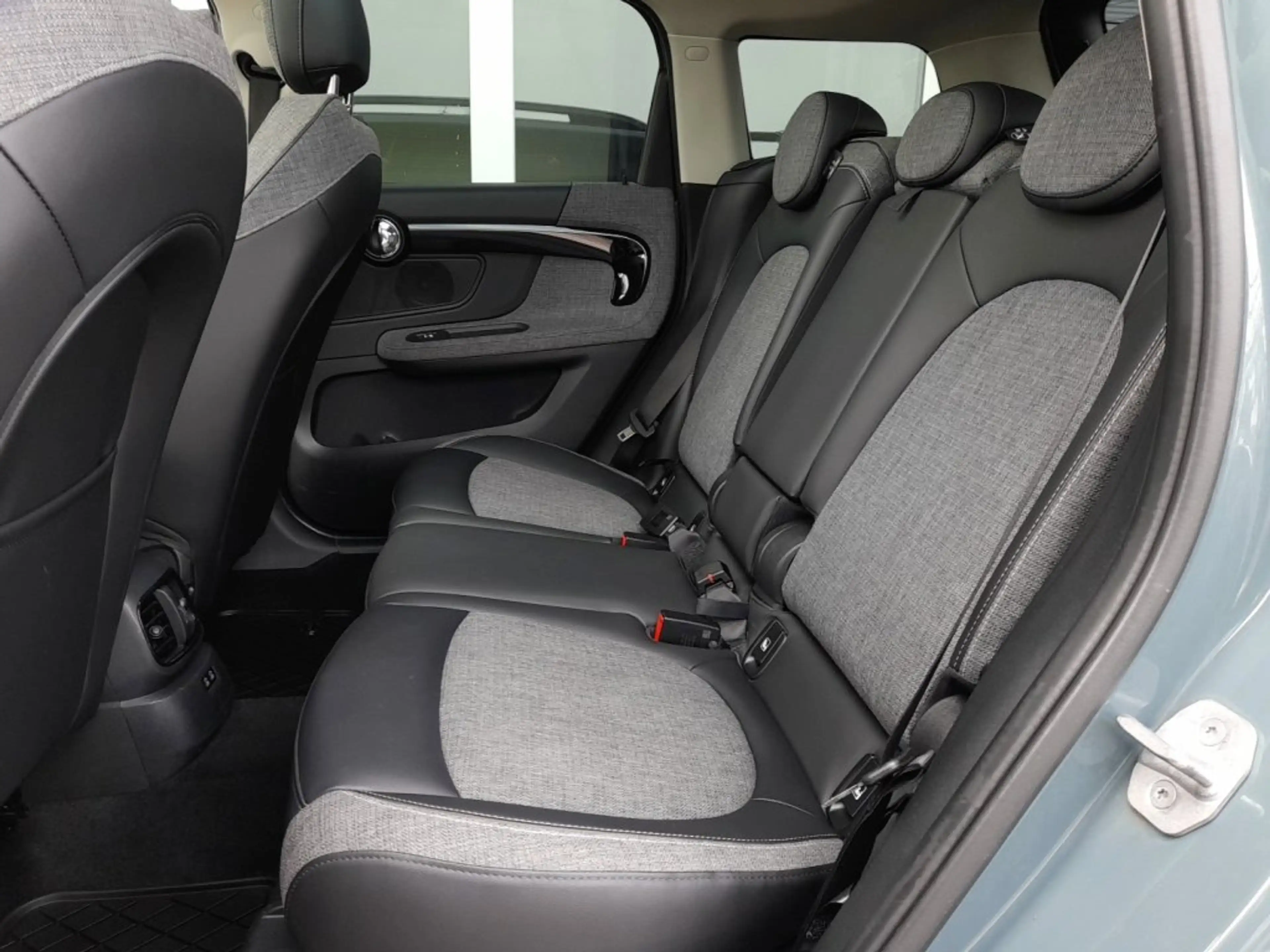 MINI Countryman C OOPER S Aut *SKY / VOLL LED + FLA / 18 ZOLL / NAVI / TEILLEDER / VIRTUELL / KAMERA* — photo 13