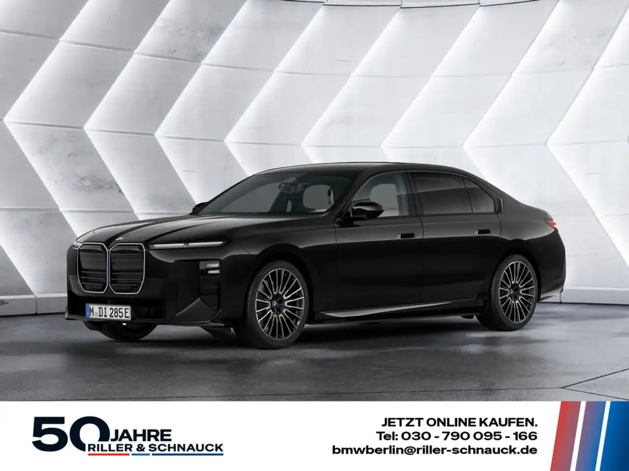 BMW i7