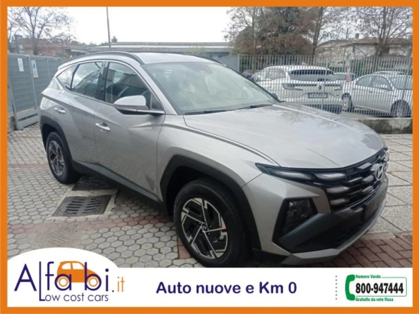 Hyundai TUCSON 1.6 T-GDI HEV (Full Hybrid) 215CV 2WD Aut. XTECH Argento - 2