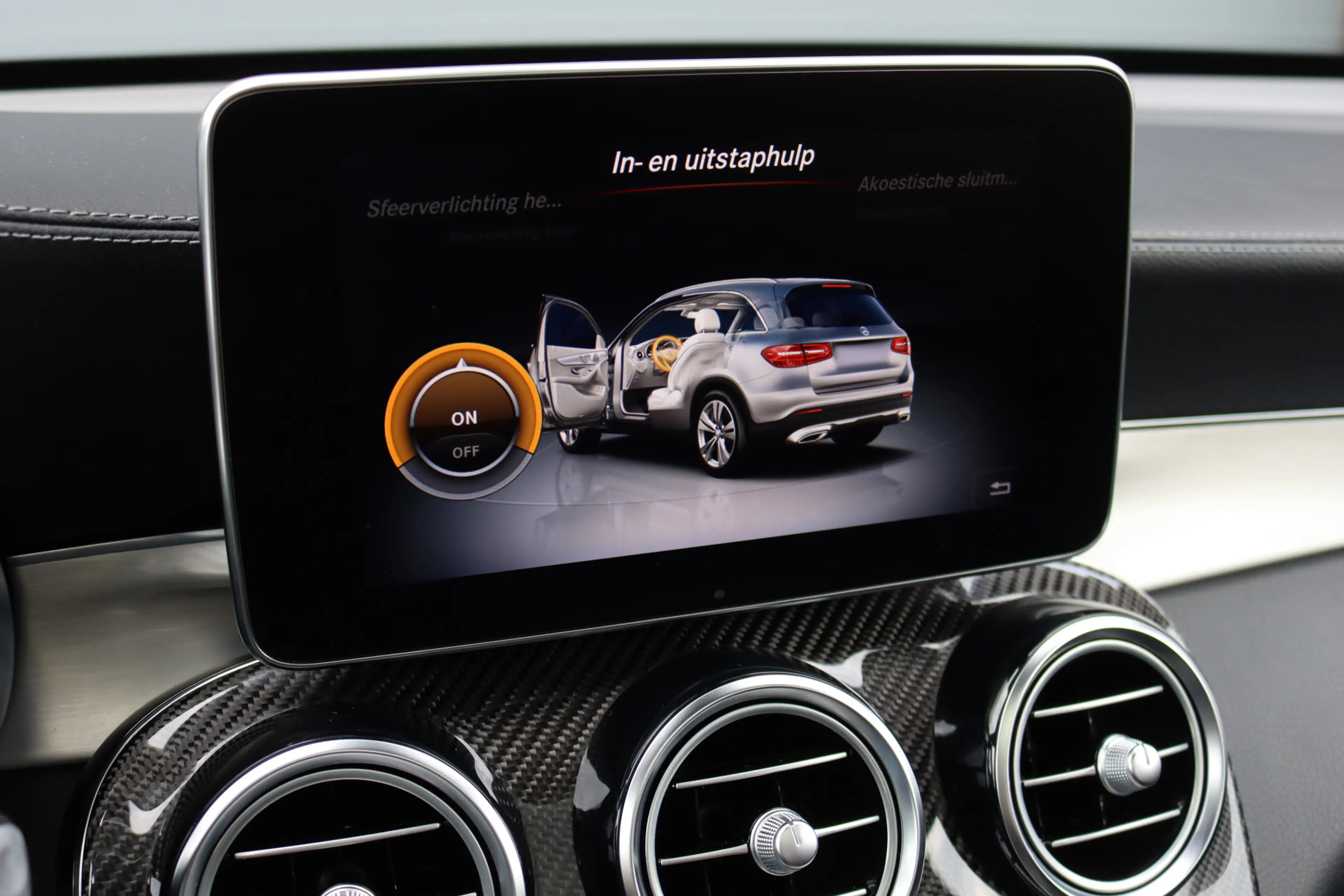 Mercedes-Benz GLC 43 AMG 4MATIC | Luchtvering | Distronic+ | Carbon | Memor — photo 30