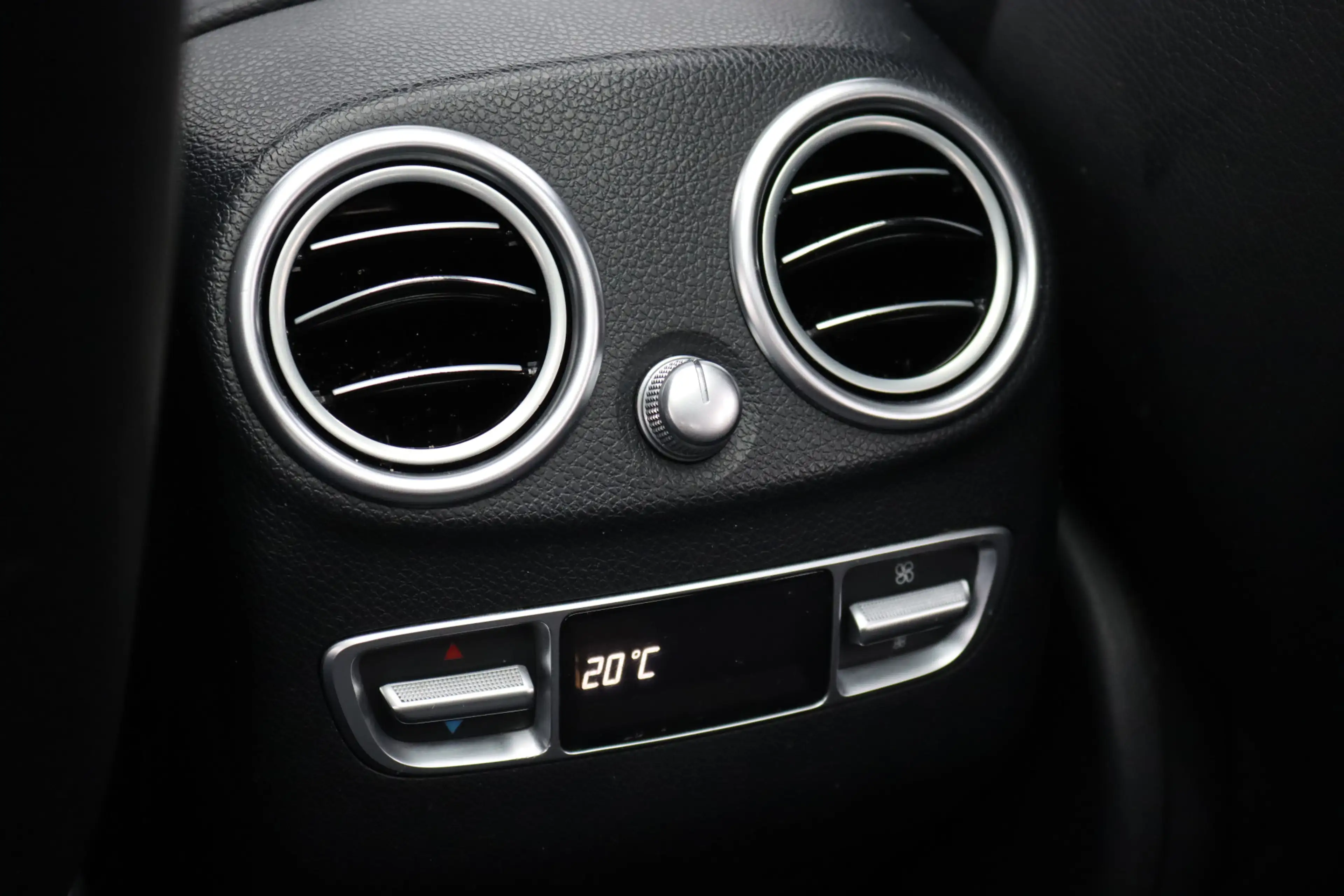 Mercedes-Benz GLC 43 AMG 4MATIC | Luchtvering | Distronic+ | Carbon | Memor — photo 37