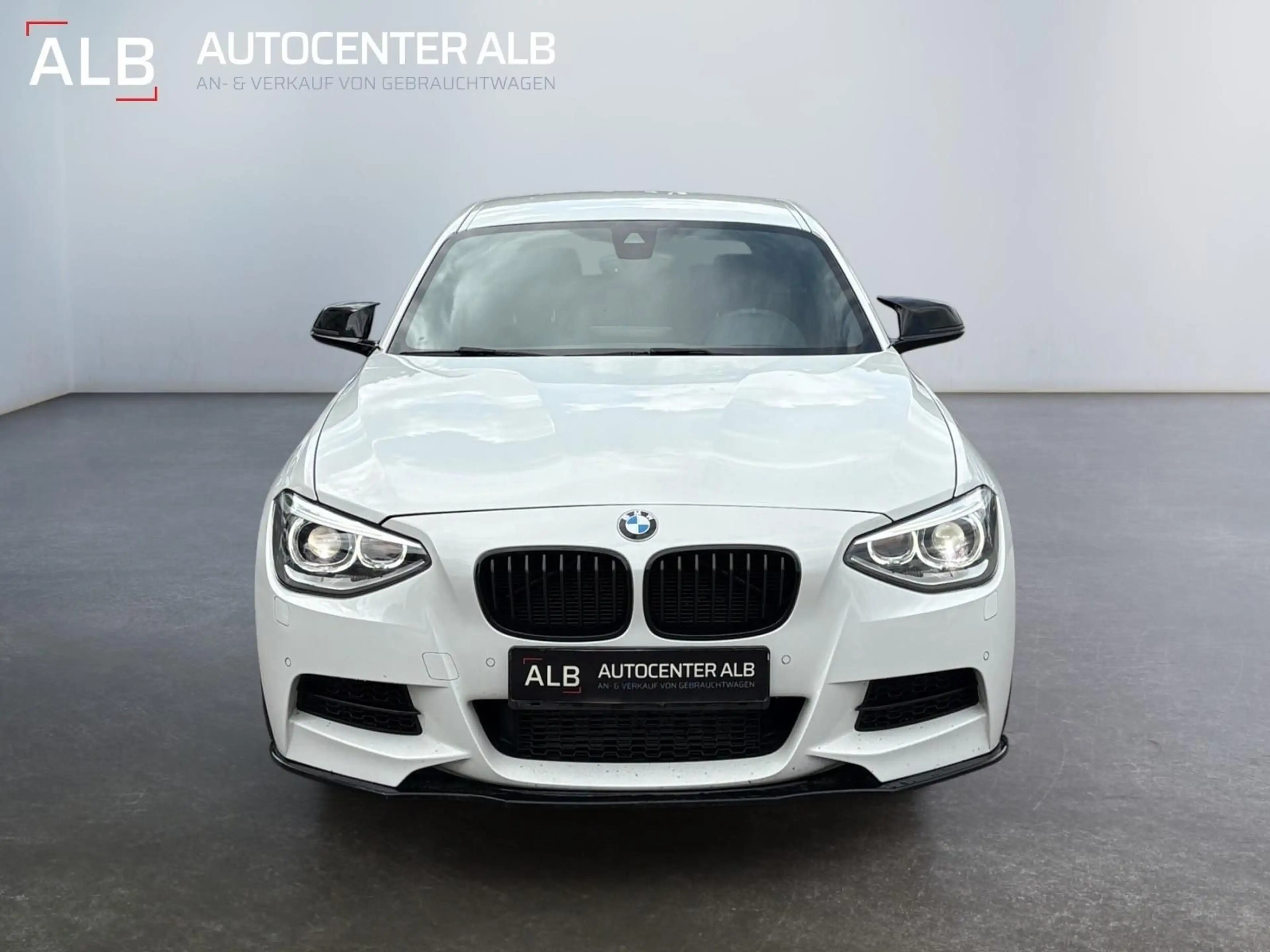 BMW 135 M135 i xDrive/M-SPORT/AUTOMATIK/NAVI/XENON/ — photo 8