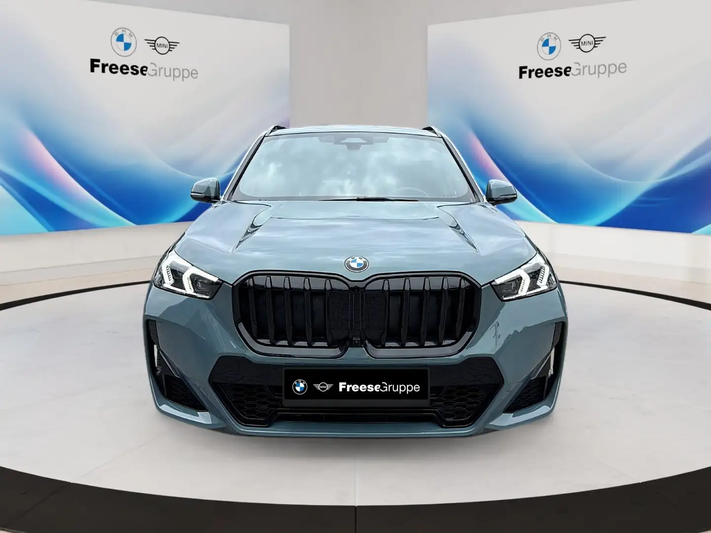 BMW X1 xDrive23i Head-Up DAB LED RFK el. Sitze PDC Grün - 2