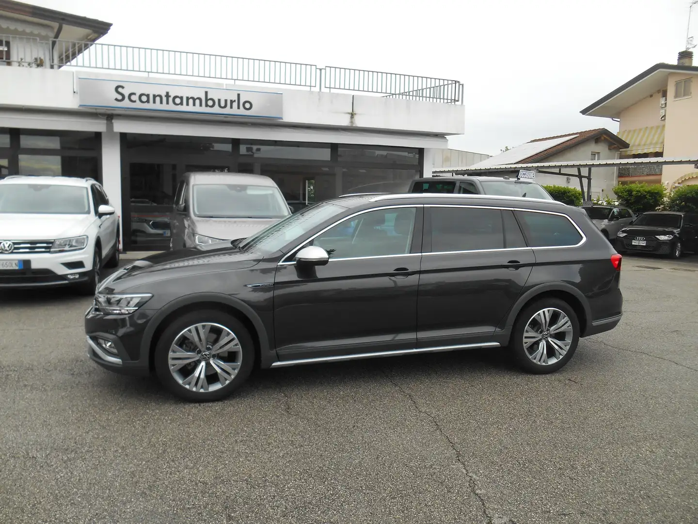 Volkswagen Passat Alltrack Passat Alltrack 2.0 tdi 4motion 200cv dsg Gris - 1