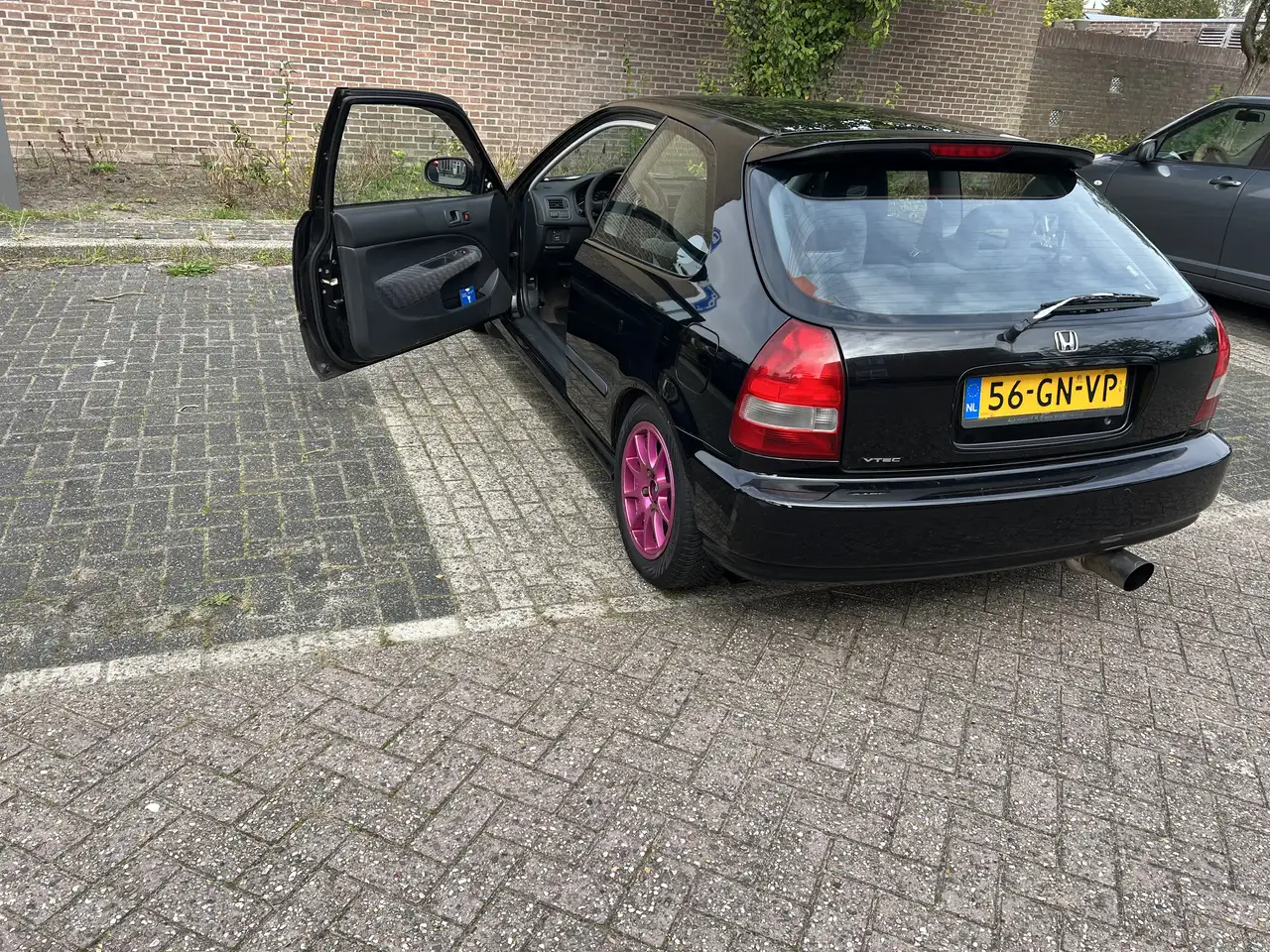Honda Civic 1.5 Vtec-e, foto 4