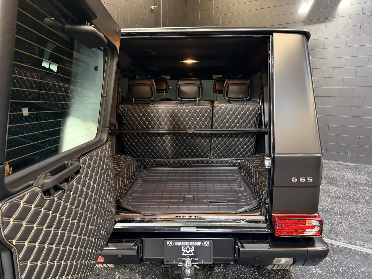 Mercedes-Benz G-Class снимка Mercedes-Benz G-Class