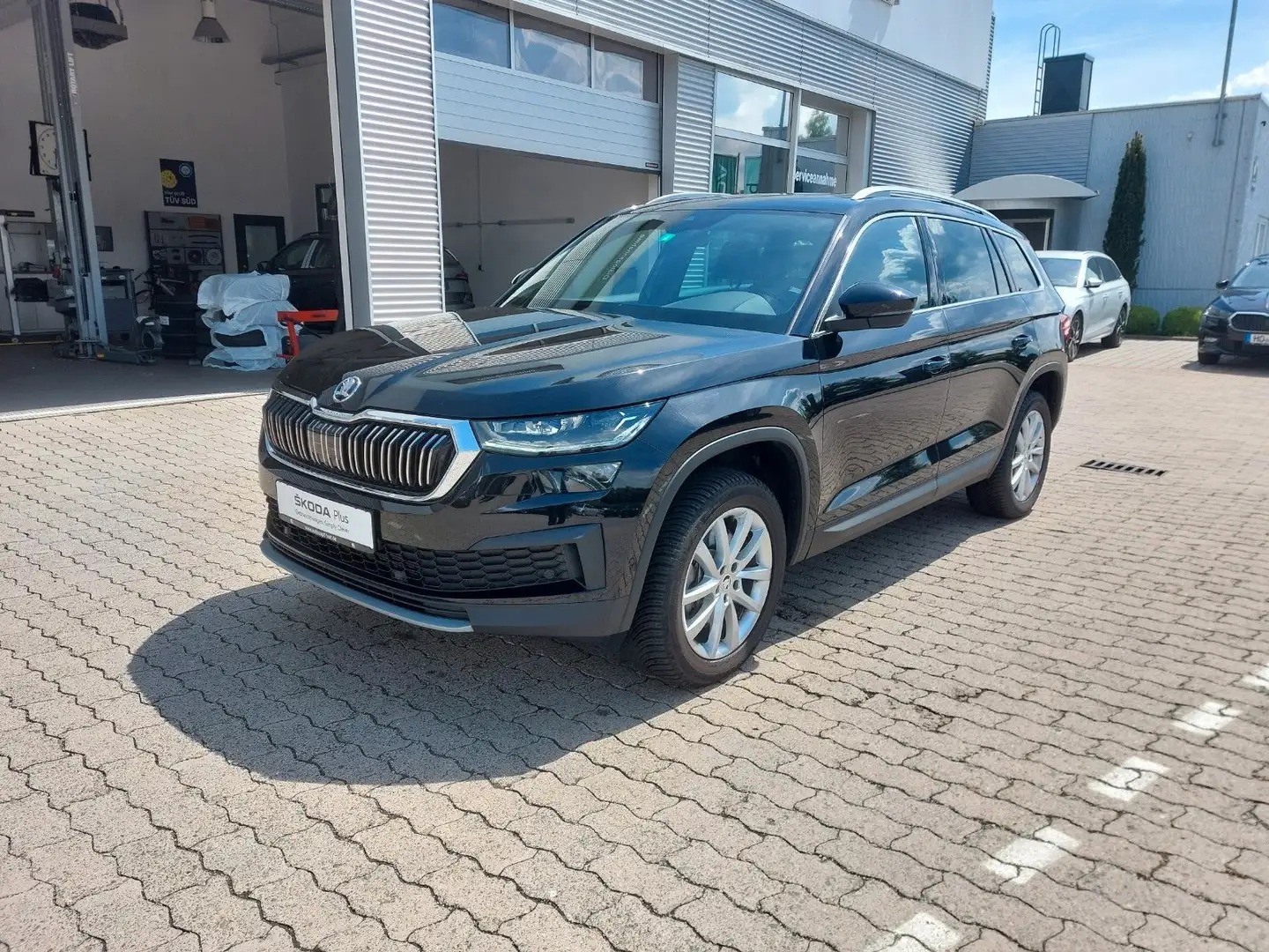 Skoda Kodiaq 2,0 TSI DSG Style 4x4 AHK Pdach Matrix Noir - 1