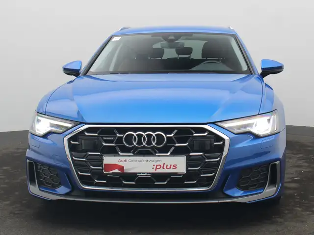 Audi A6 view 3