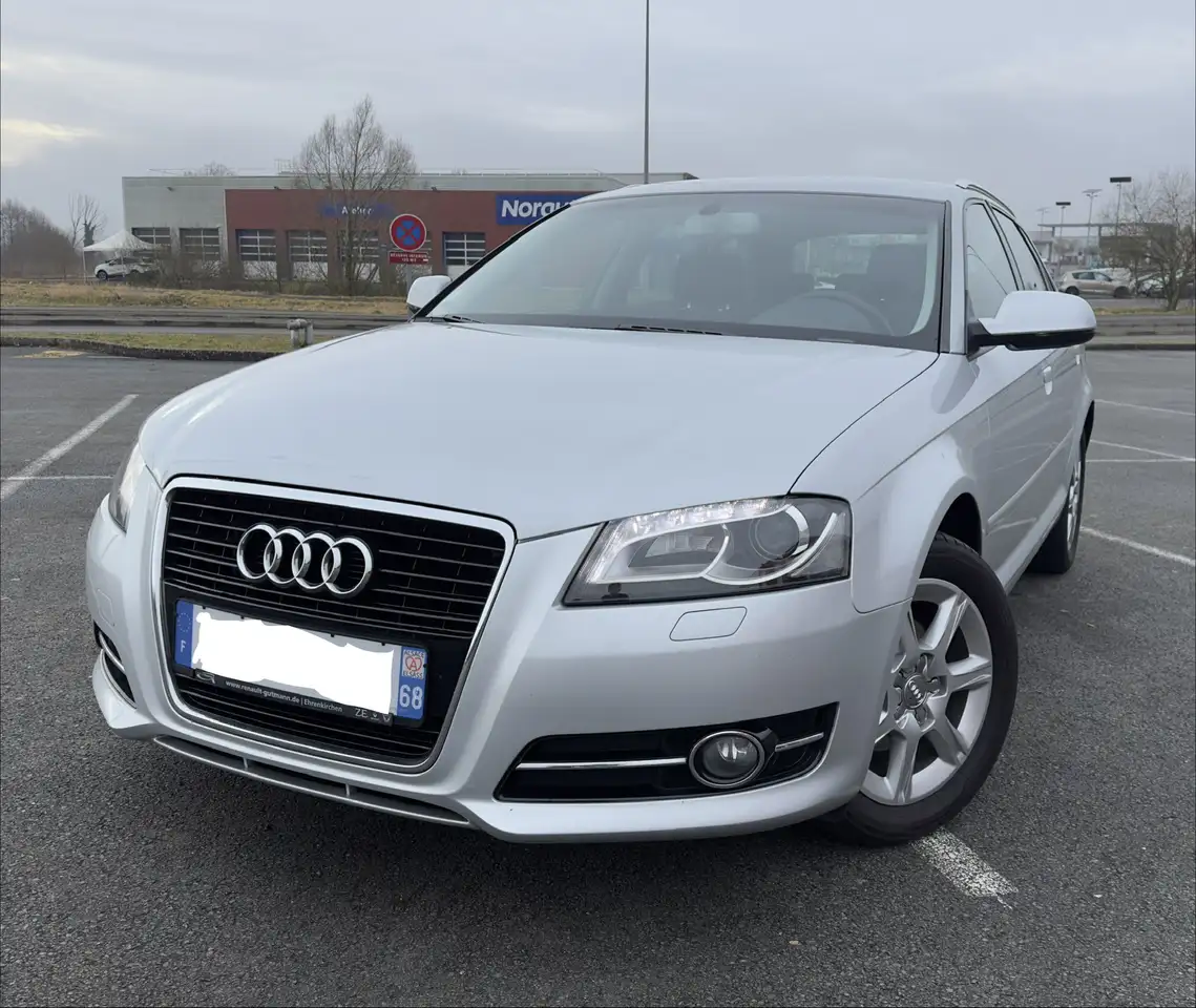 Audi A3 Sportback 1.6 TDI 105 DPF Attraction