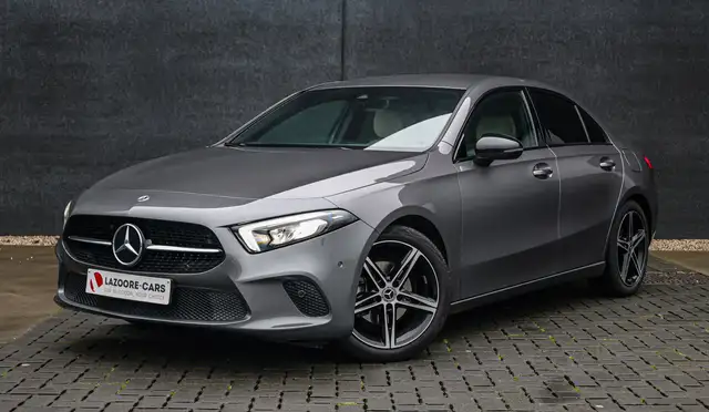 Mercedes-Benz A 180 Edition 2021-Carplay-Leer Interieur