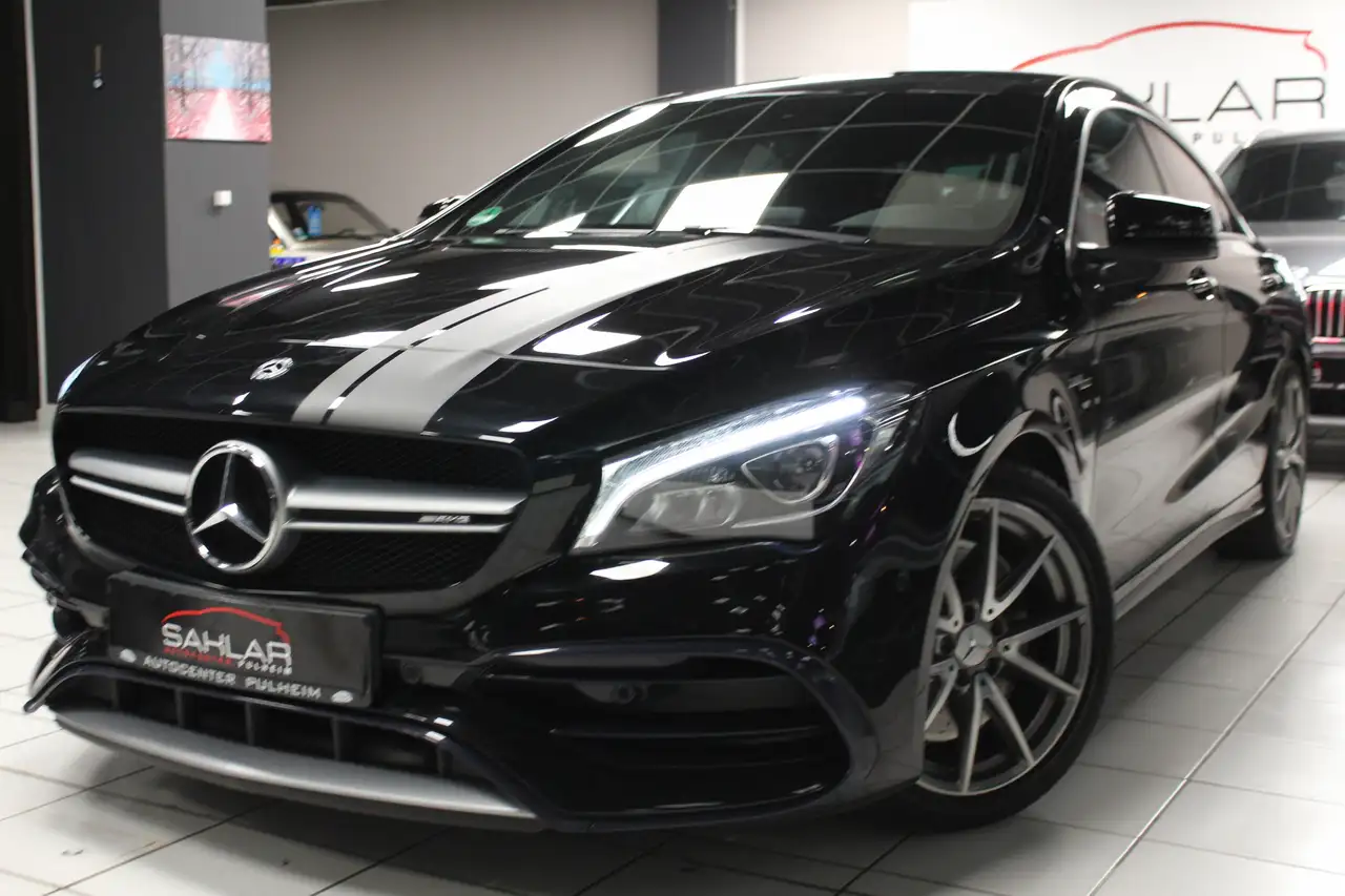 Mercedes-Benz CLA 45 AMG