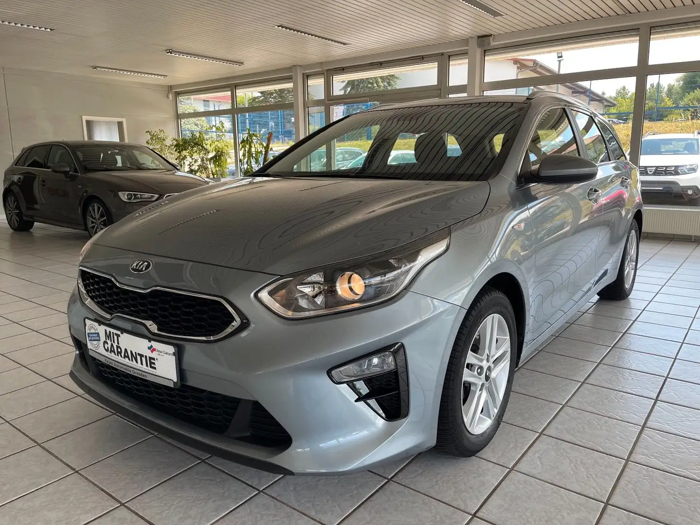 Kia Ceed SW / cee'd SW Ceed Sportswagon Vision *LED*NAVI*SpurHalte* Silber - 1