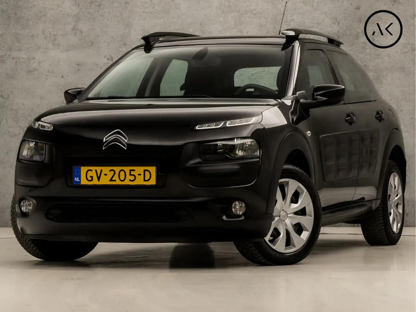 Citroen C4 Cactus 1.2 e-VTi Feel Sport Automaat (GROOT NAVI, CRUISE, Zwart - 1