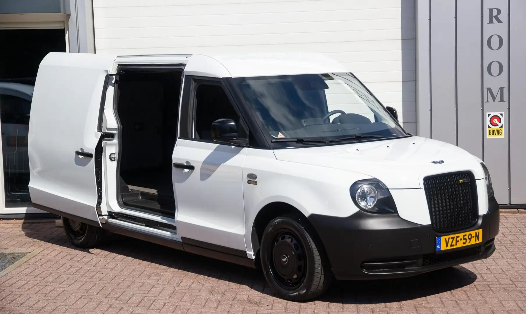 LEVC VN5 1.5 REX City Plug-In Hybride 14dkm AANBIEDING Wit - 2