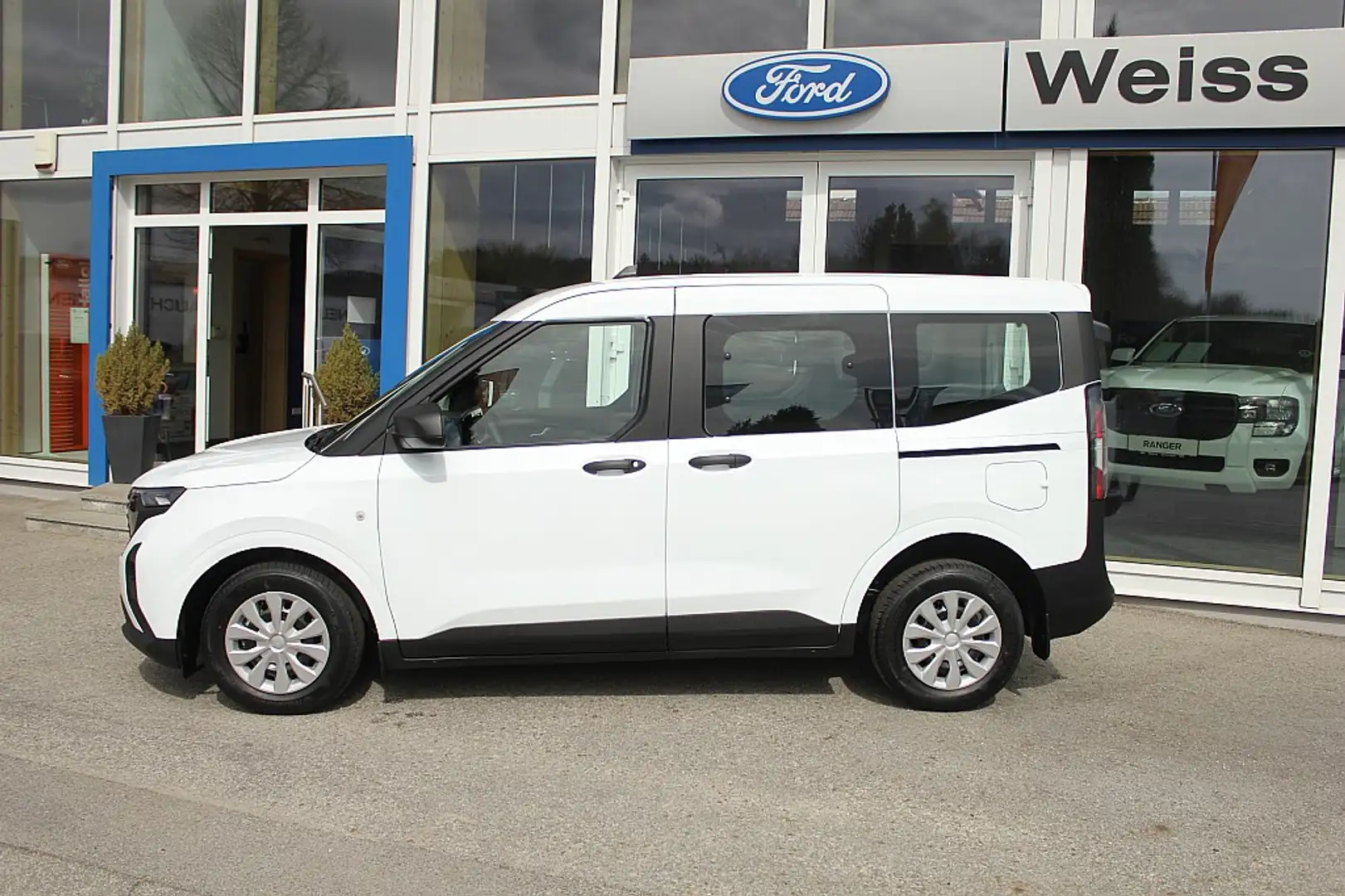Ford Tourneo Courier 1,0 EcoBoost Trend Weiß - 2