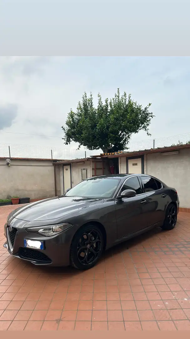 Alfa Romeo Giulia 2.2 t Lusso 190cv auto - 2