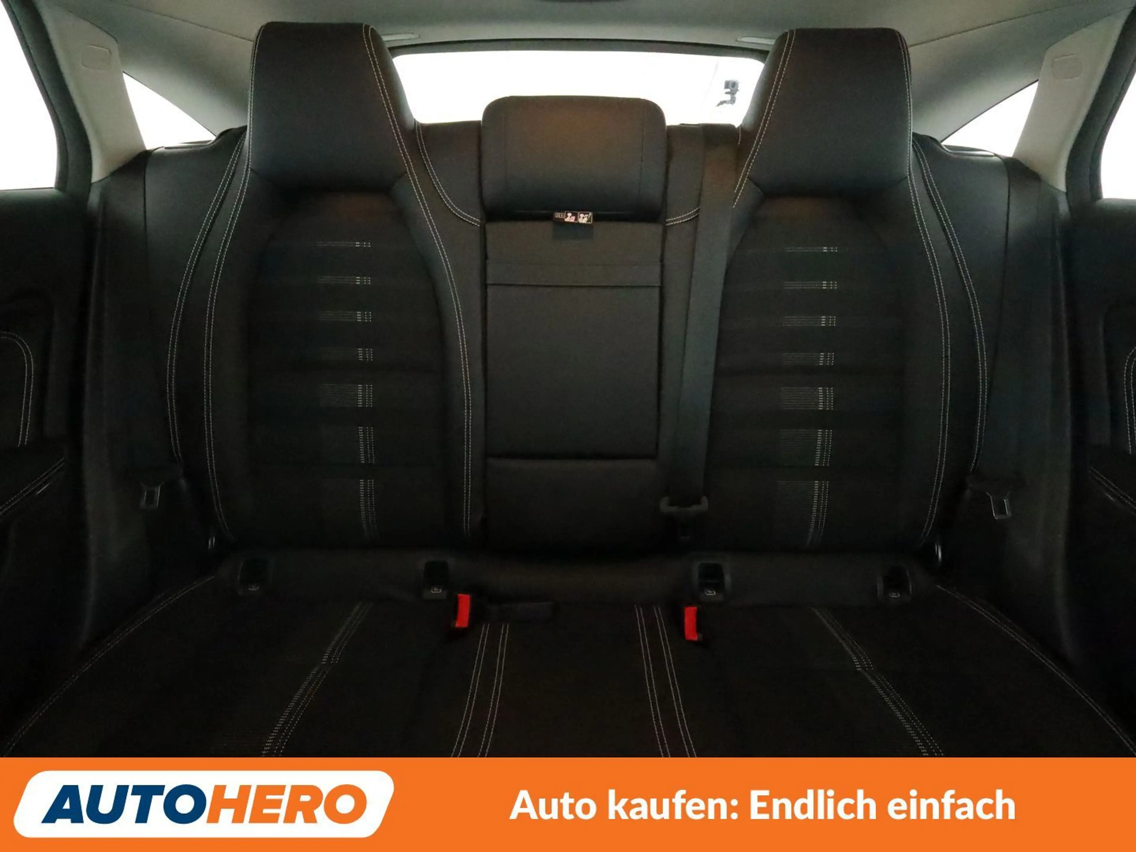 Mercedes-Benz CLA 220 CLA 220 Shooting Brake 4Matic Urban — photo 15