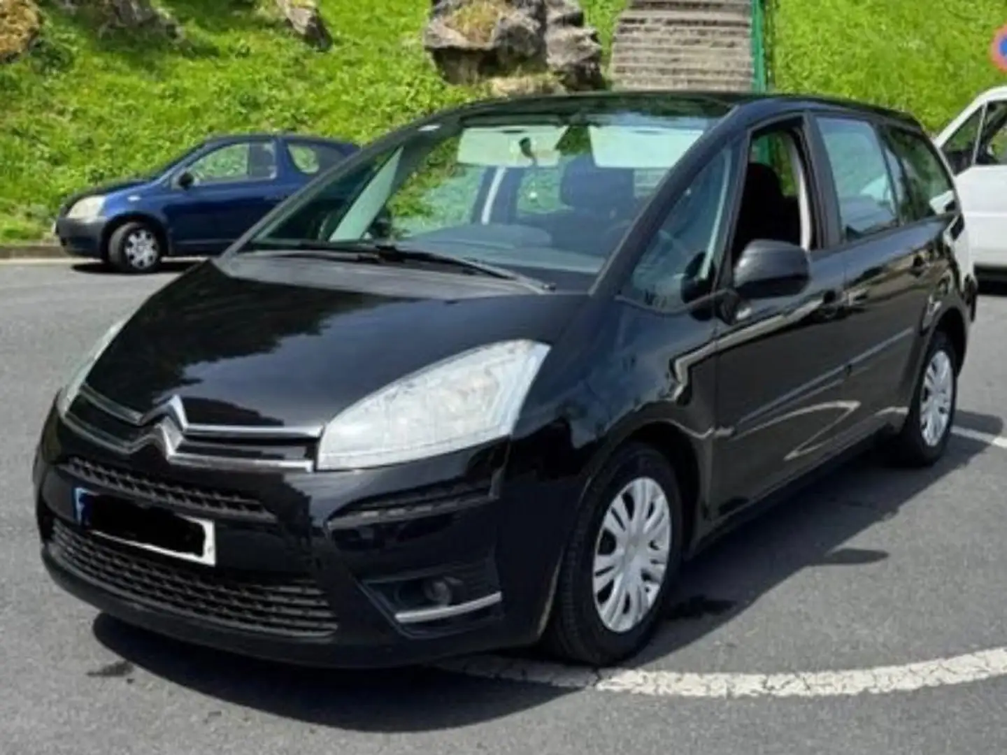 Citroen Grand C4 Picasso 1.6 hdi Negro - 1