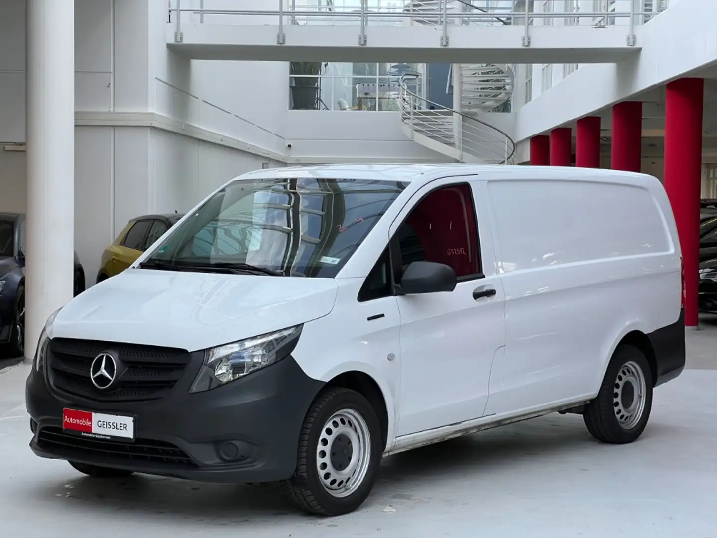 Mercedes-Benz Vito Kasten eVito lang+Automatik+Kamera Weiß - 1