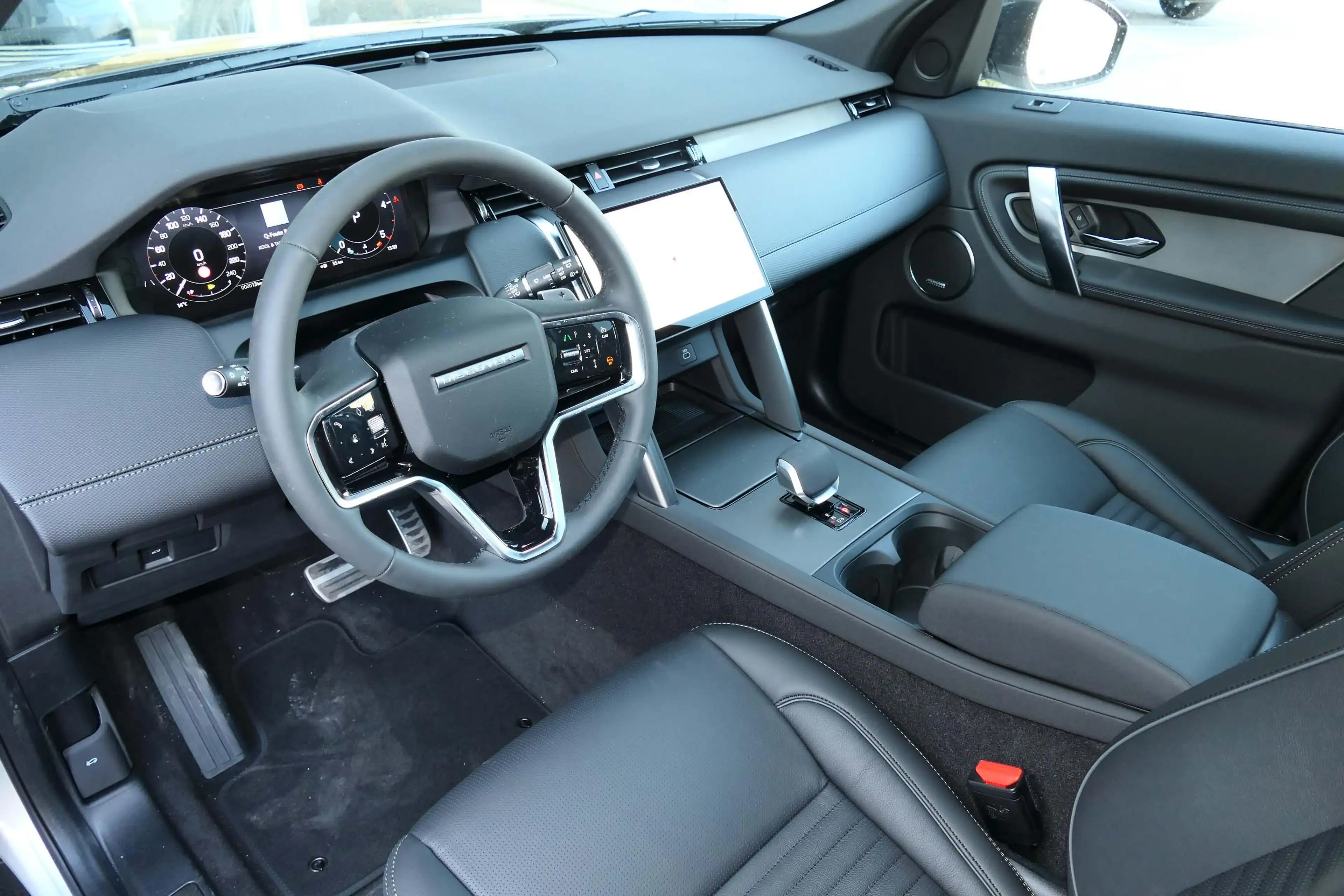 Land Rover Discovery Sport D200 Dynamic SE AWD Auto. 25.5 — photo 5