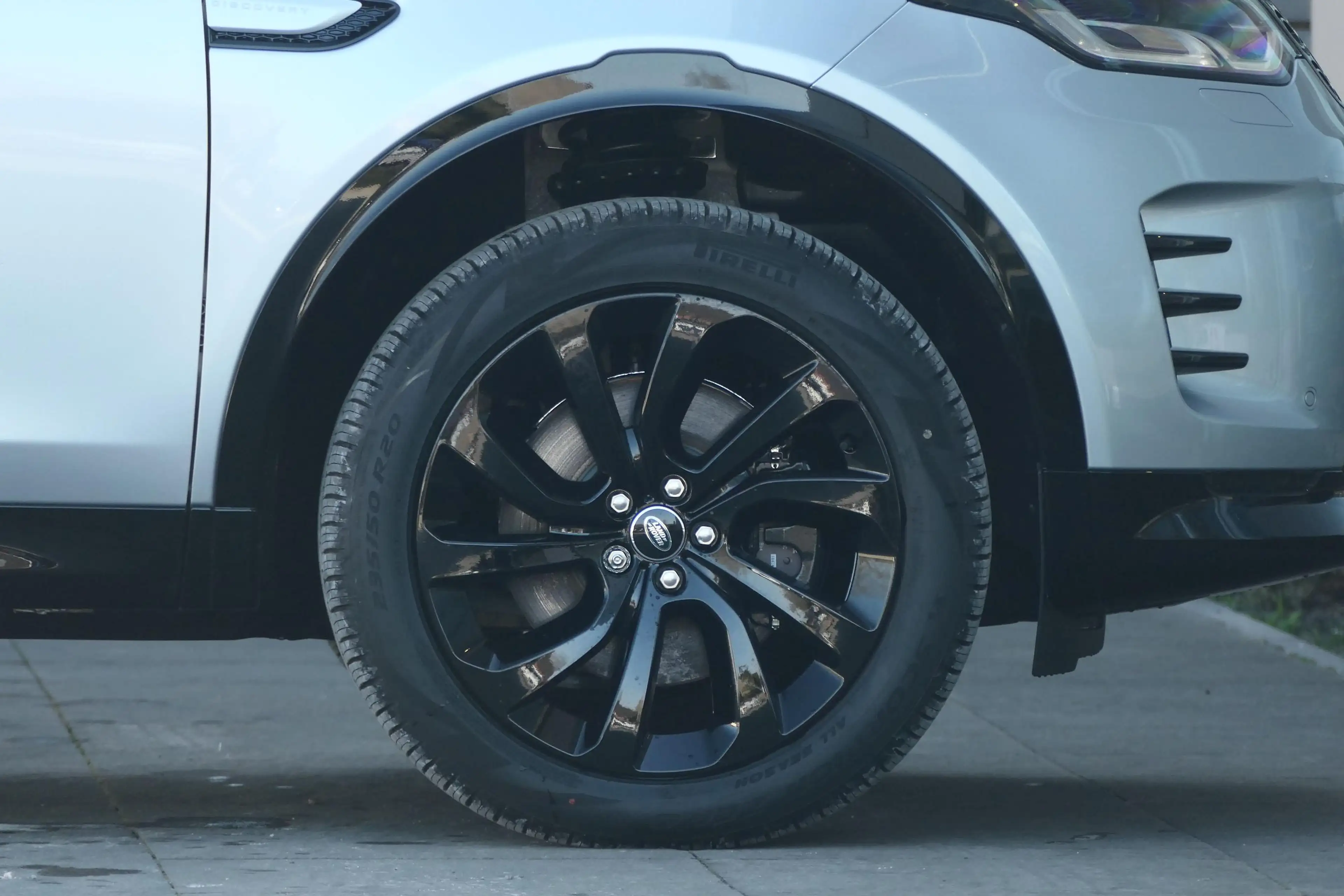 Land Rover Discovery Sport D200 Dynamic SE AWD Auto. 25.5 — photo 4