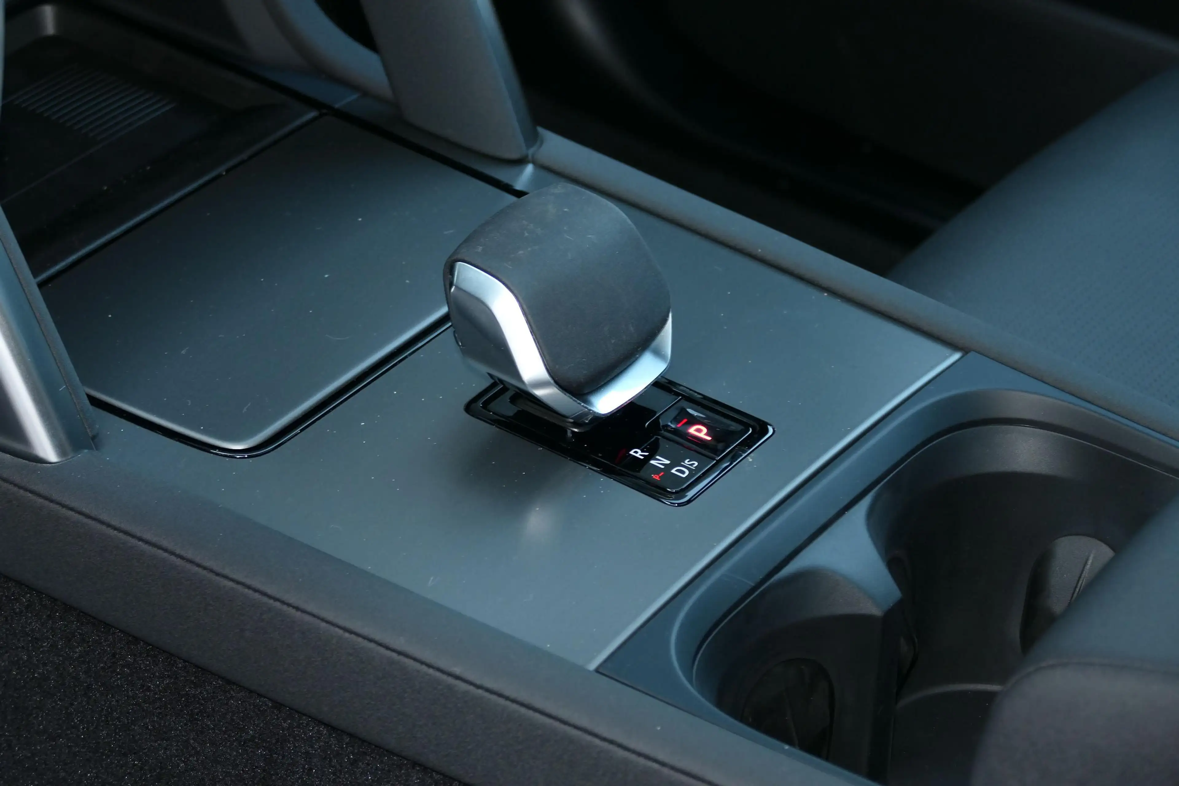 Land Rover Discovery Sport D200 Dynamic SE AWD Auto. 25.5 — photo 15