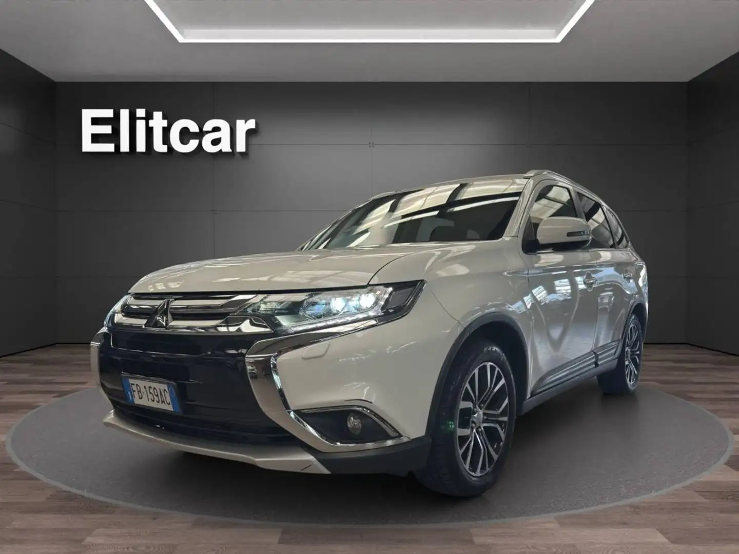 Mitsubishi Lancer Instyle Bianco - 1